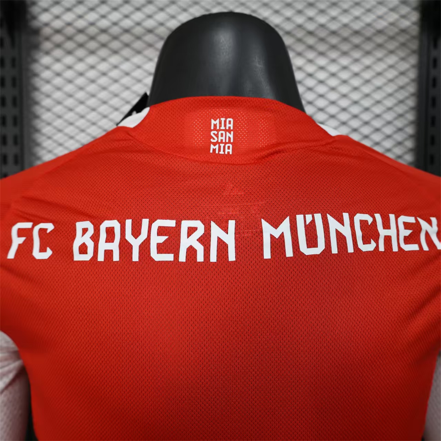 Bayern Munich 25-26 Home Long Sleeves Jersey - Player Version - UnitedFutballJersey