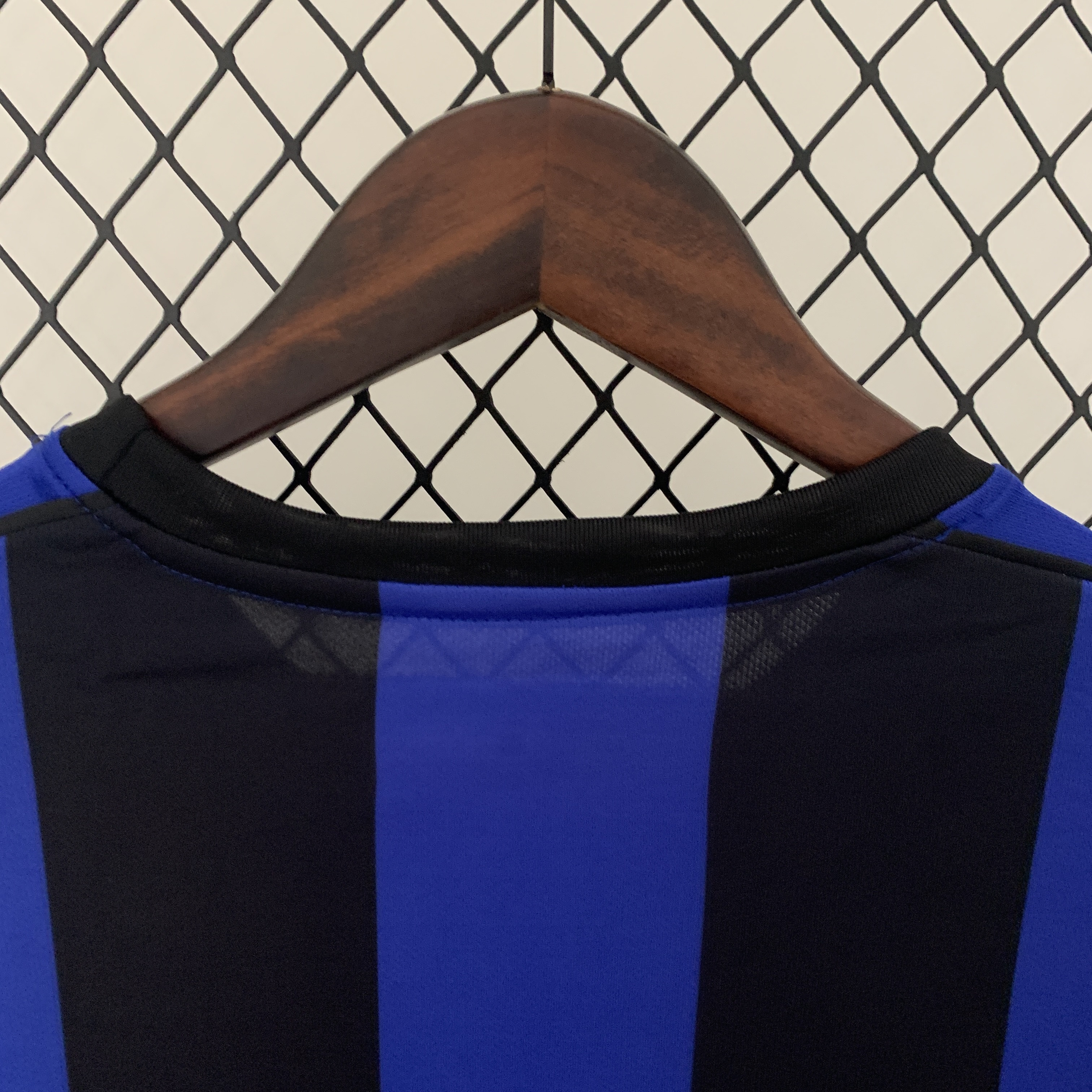 Retro Inter Milan 1999-00 Home Stadium Jersey - UnitedFutballJersey