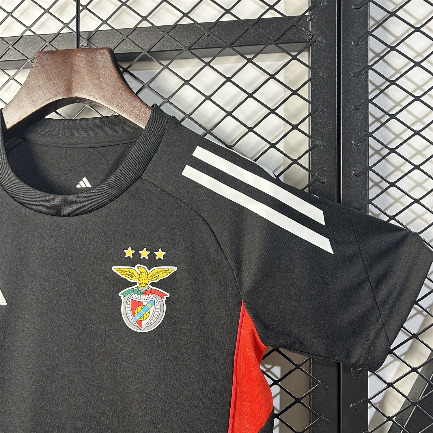 Benfica 25-26 Black Training Kids Kit - UnitedFutballJersey