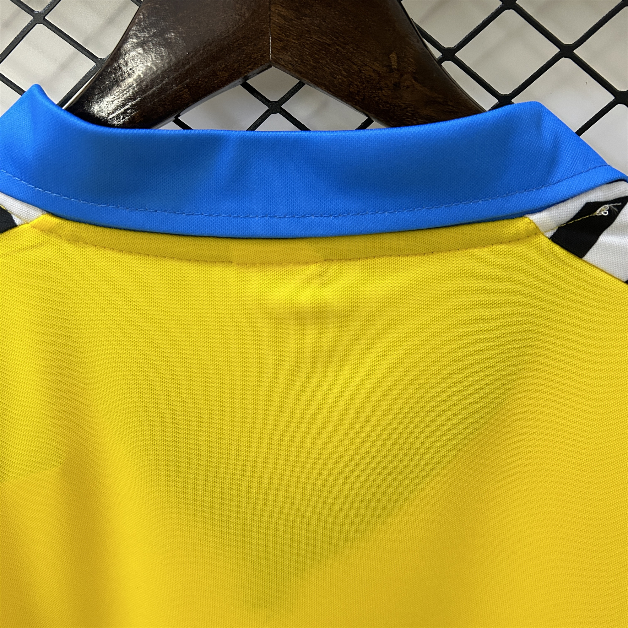 Retro Cádiz Cadiz 1983-84 Home Jersey - UnitedFutballJersey