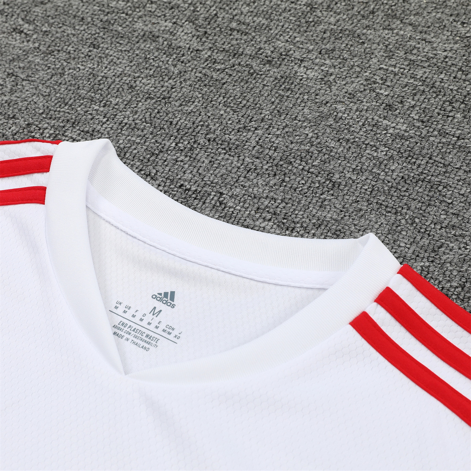 Bayern Munich 23-24 White Training Vest Suit - UnitedFutballJersey