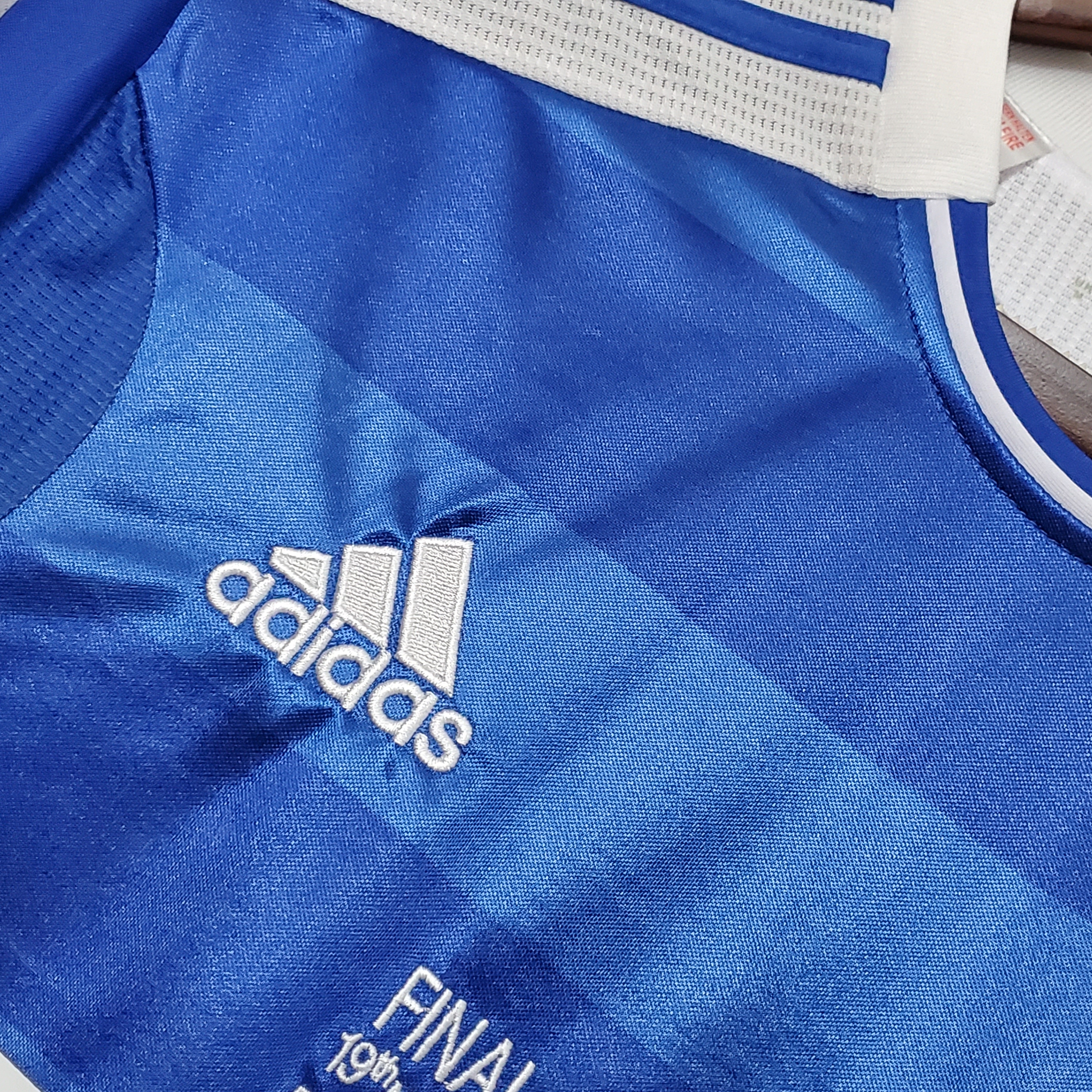 Retro CHELSEA 2011-12 Home Stadium Jersey - Champions League Final - UnitedFutballJersey