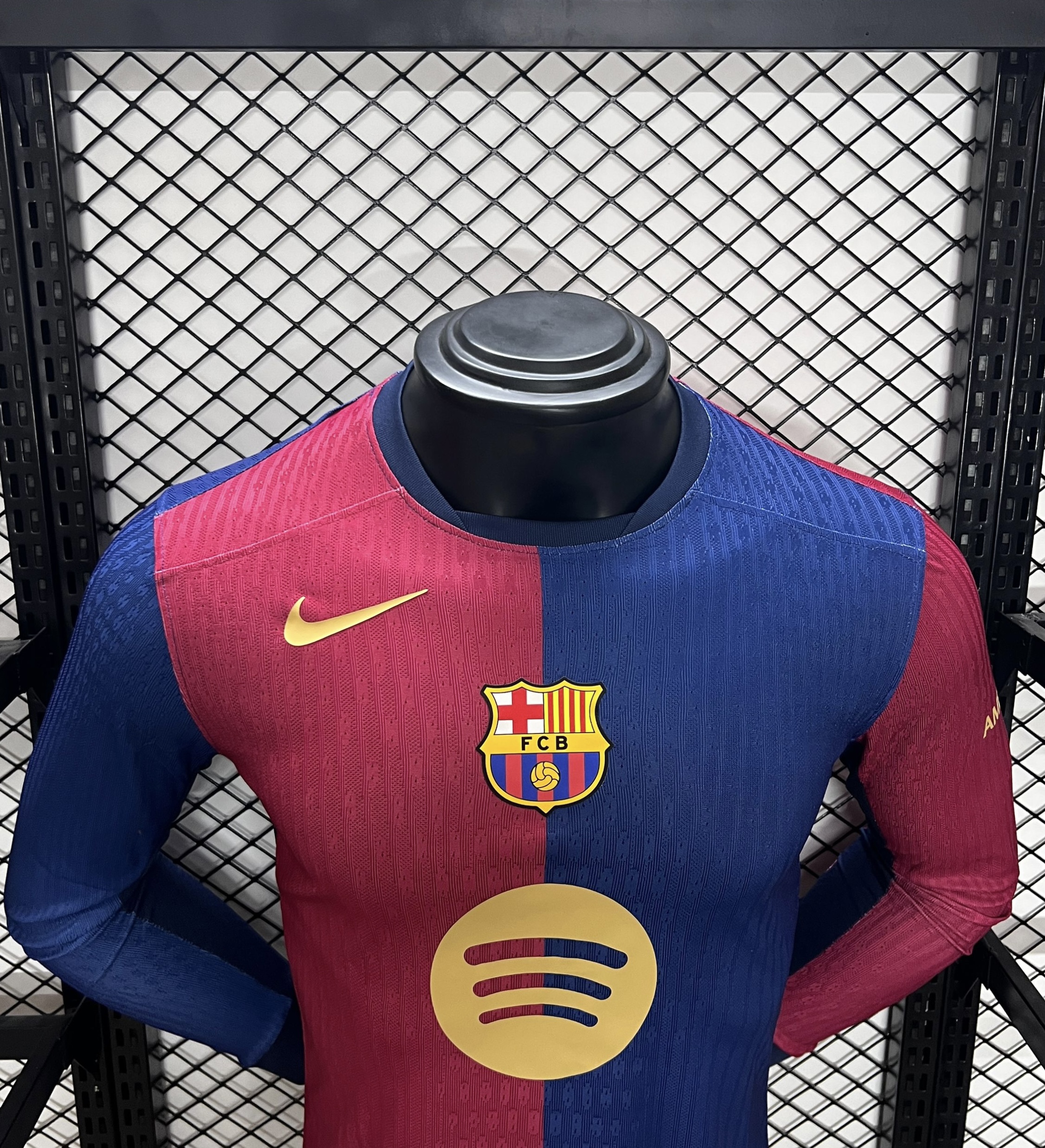 Barcelona 24-25 Home Long Sleeve Jersey with Big Logo - Player Version - UnitedFutballJersey