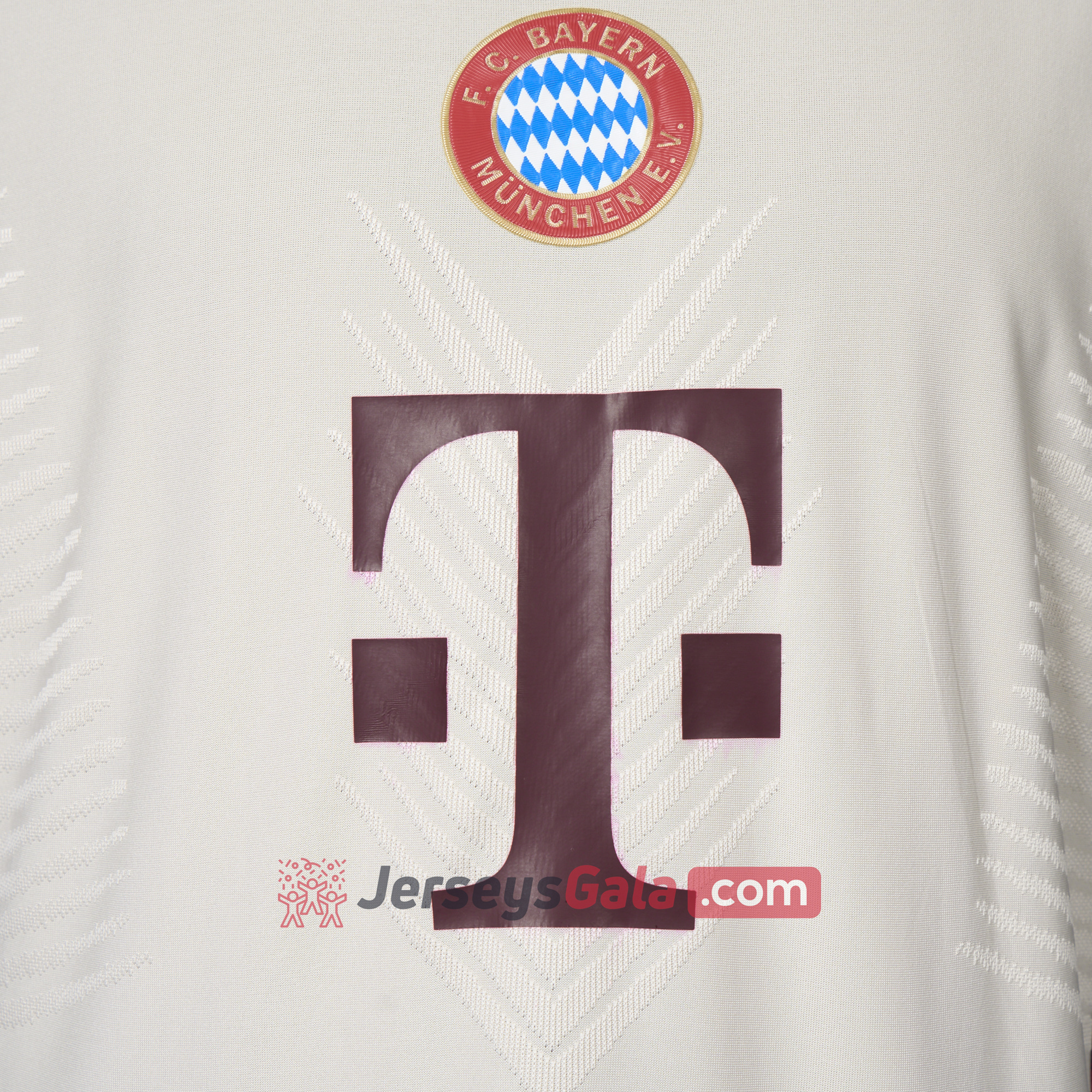 Bayern Munich 24-25 Apricot & Red Training Jersey - Player Version - UnitedFutballJersey