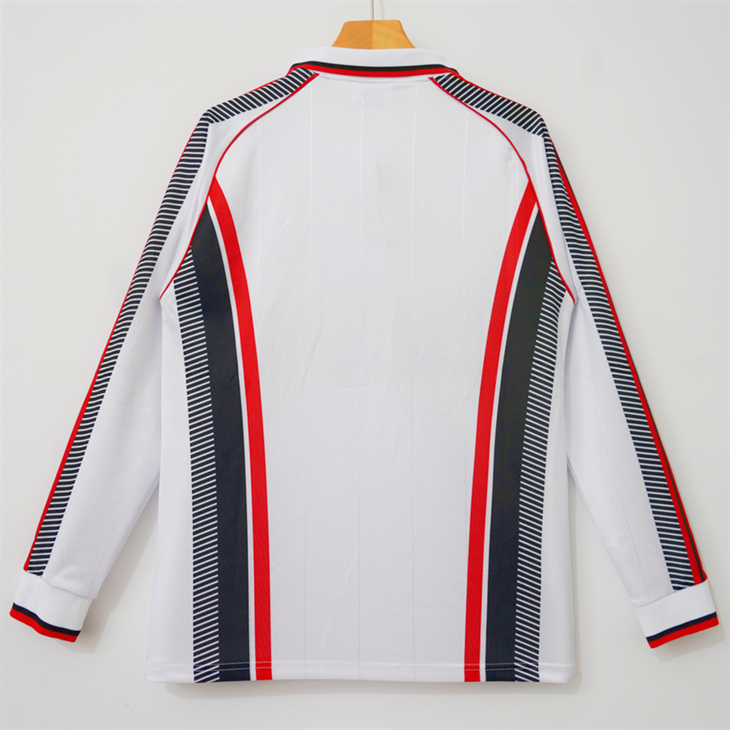 Retro AC Milan 1997-98 Away Long Sleeves Jersey - UnitedFutballJersey