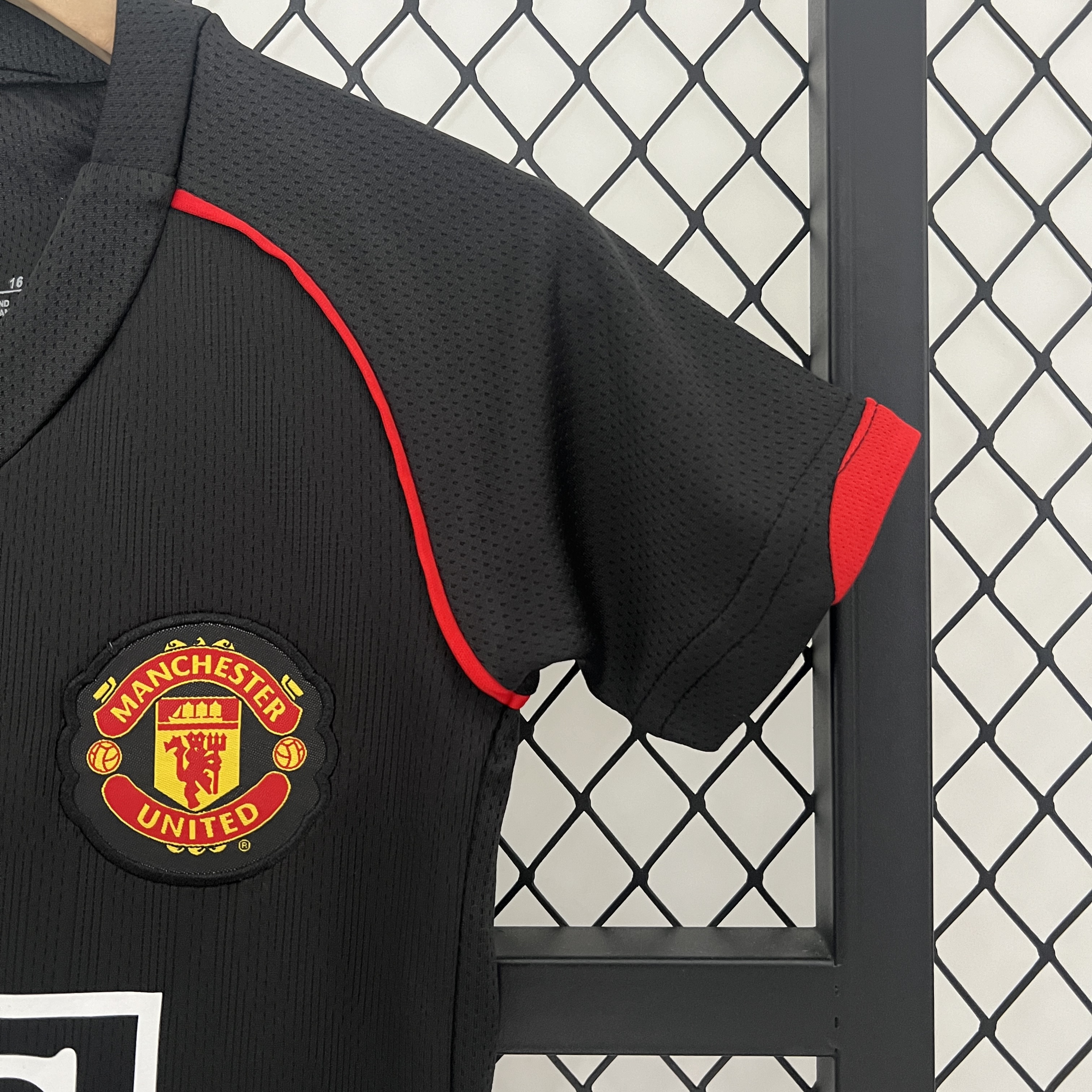 Retro Manchester United 2007-08 Away Stadium Kids Kit - UnitedFutballJersey