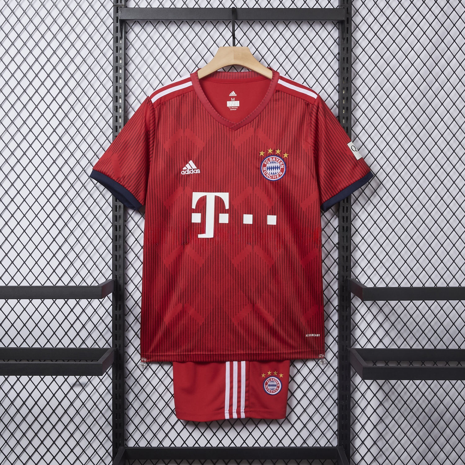 Retro Bayern Munich 2018-19 Home Men's Adult Jersey Set - Fans Version - UnitedFutballJersey