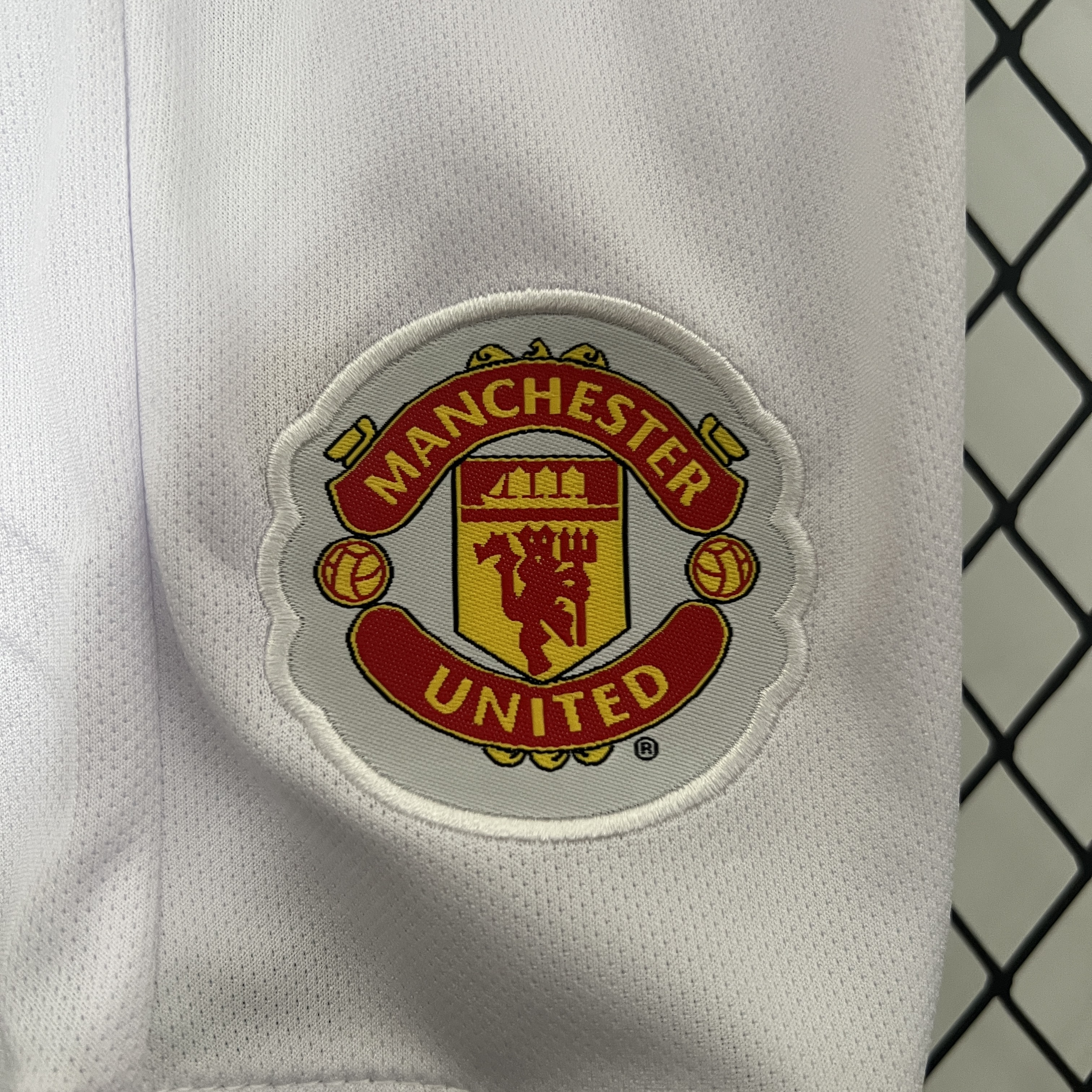Retro Manchester United 2007-08 Away Stadium Kids Kit - UnitedFutballJersey