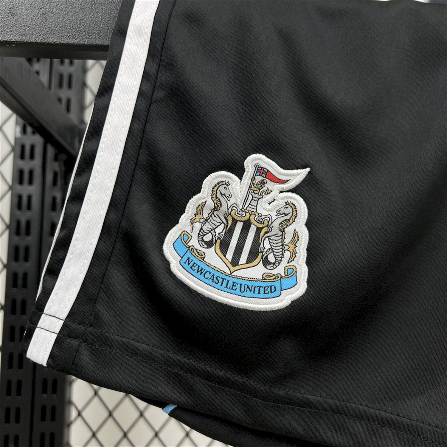 Newcastle United 25-26 Home Kids Kit - UnitedFutballJersey