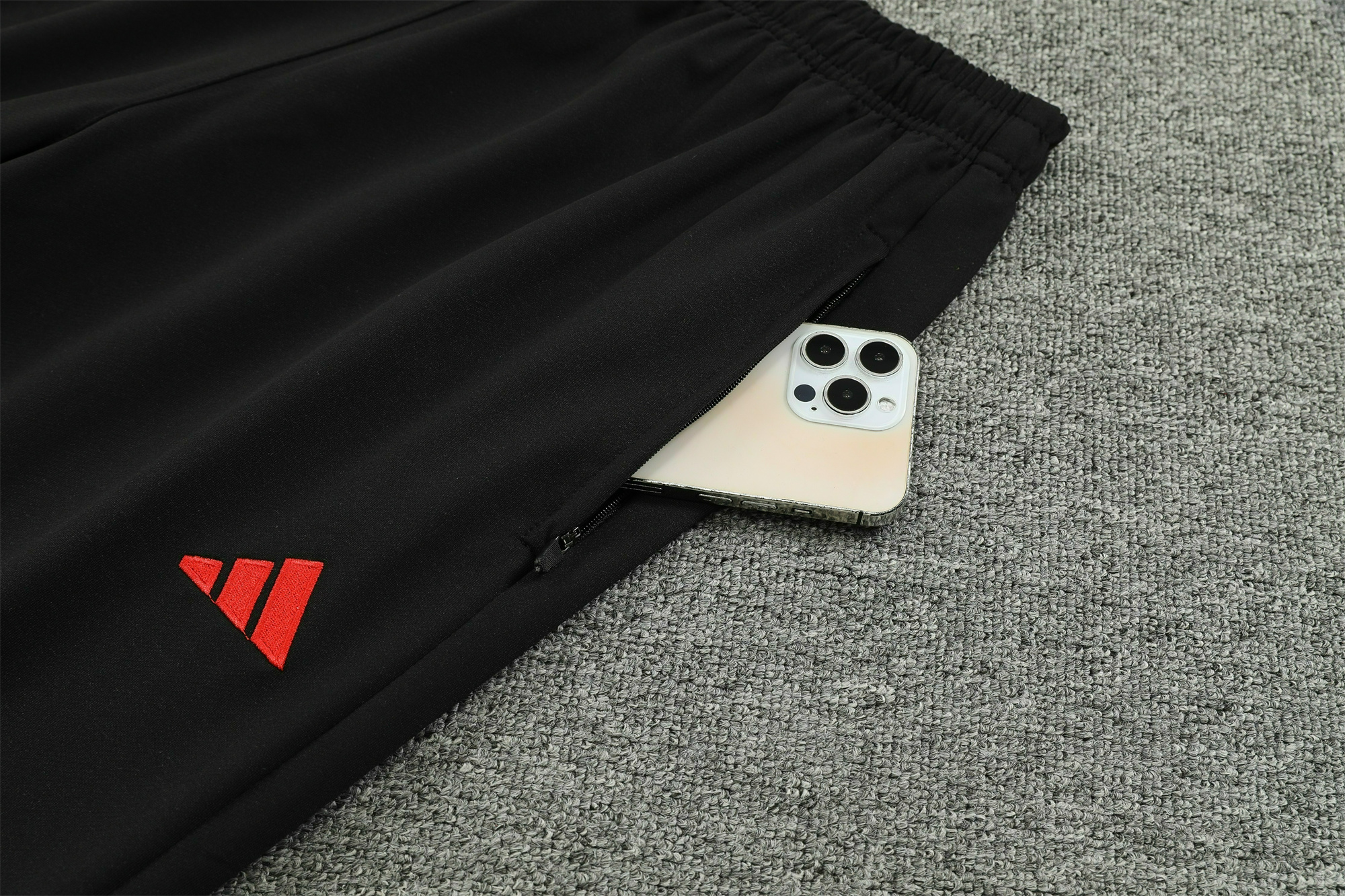 Manchester United 23-24 Men's Training Hoodie + Pants - UnitedFutballJersey
