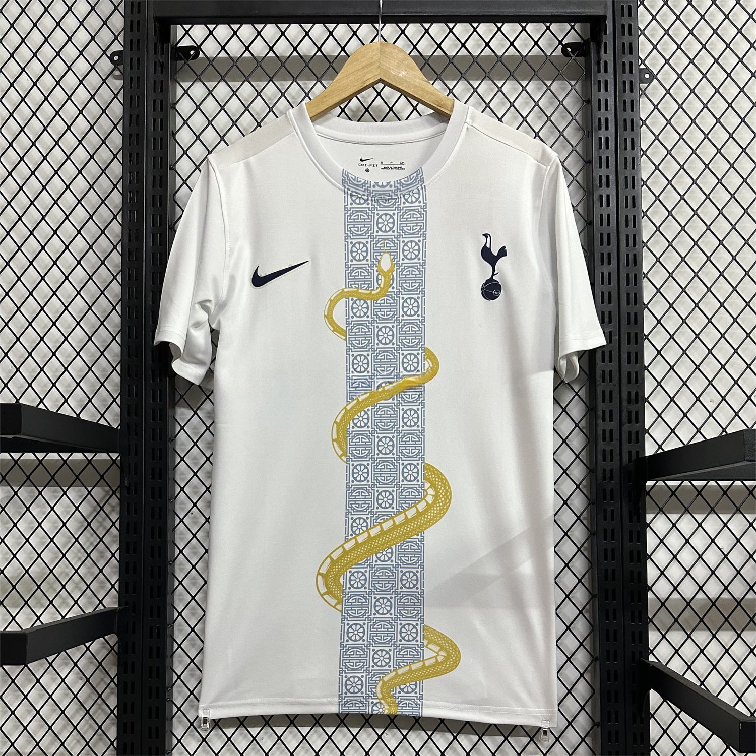 Tottenham Hotspur 2025-26 Snake Year Special Edition Jersey - Fans Version - UnitedFutballJersey