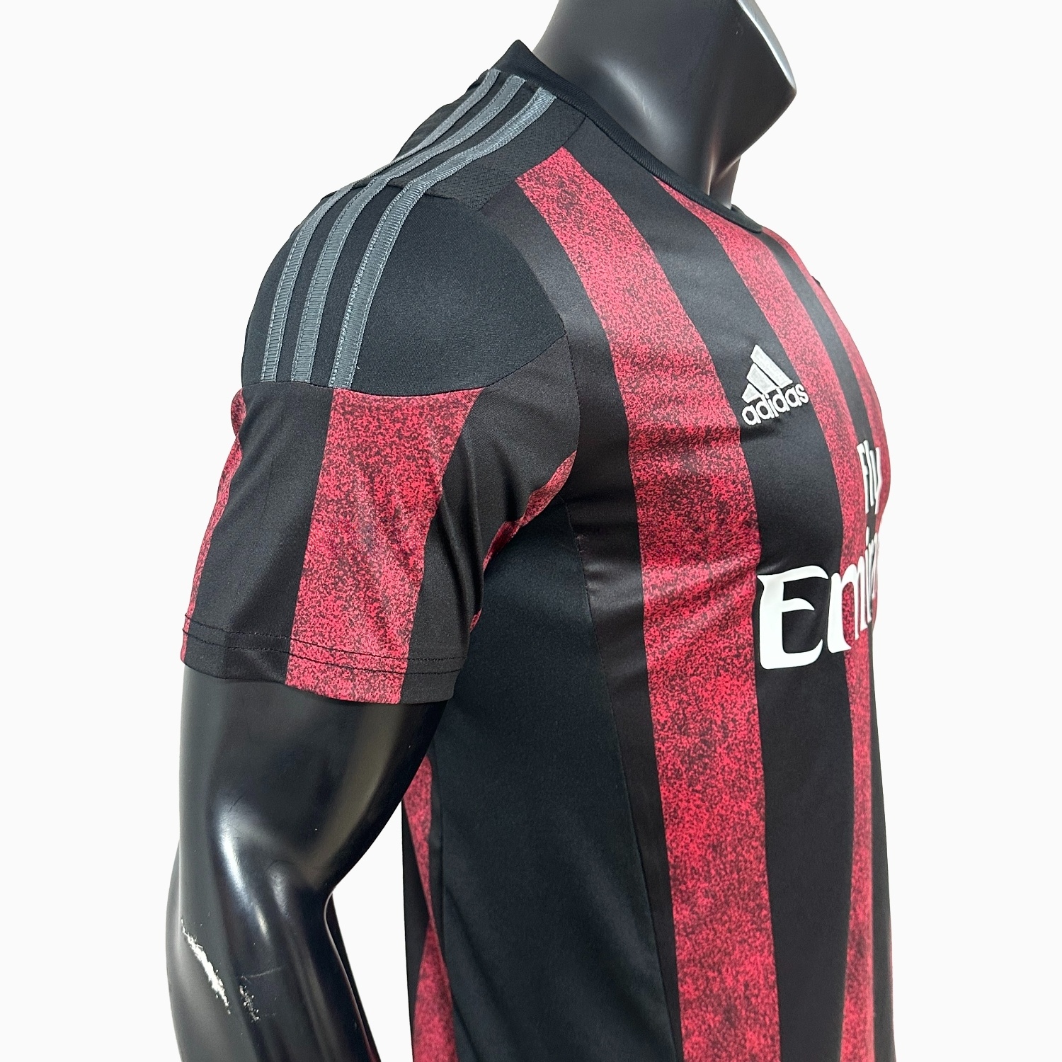 Retro AC Milan 2015-16 Home Jersey - UnitedFutballJersey