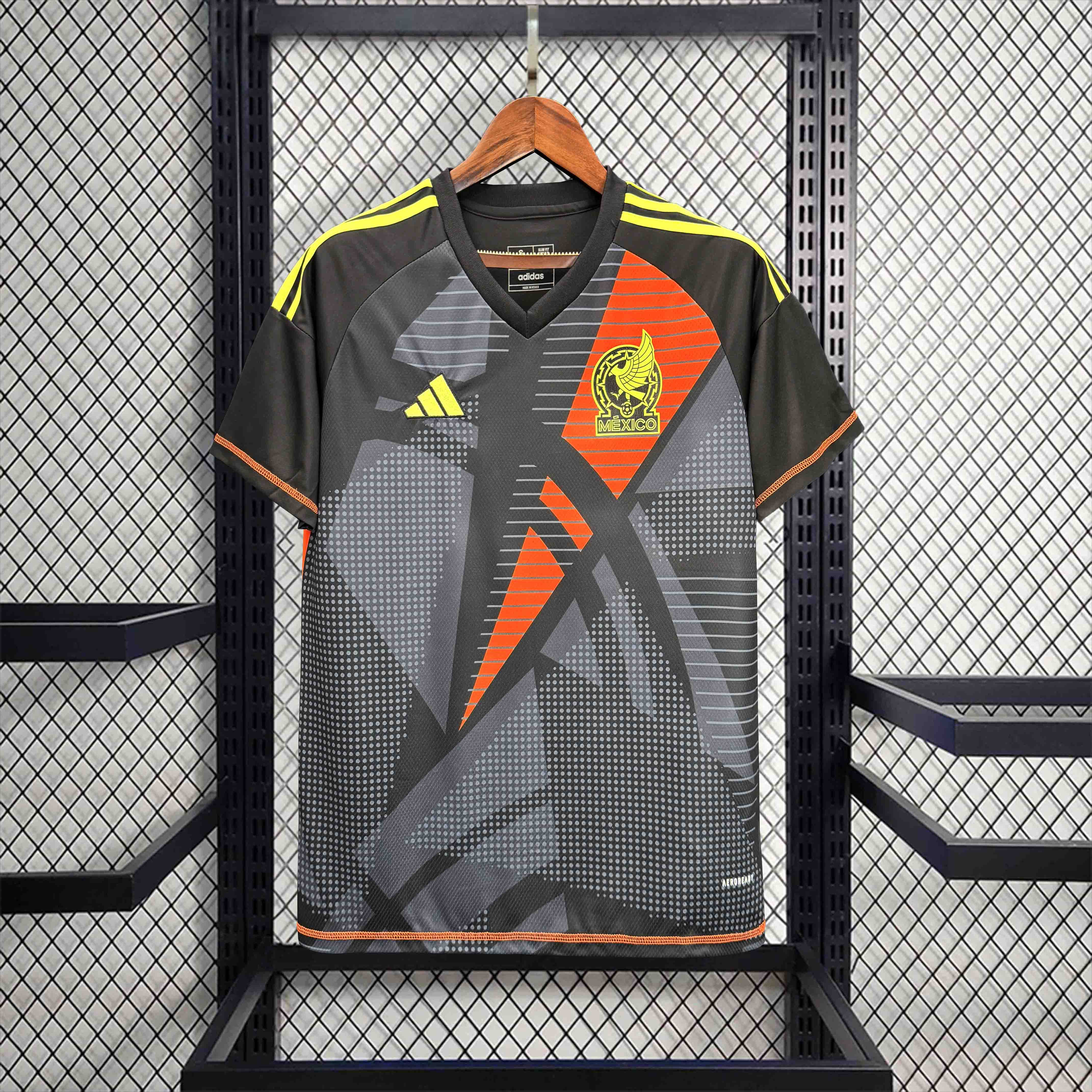 Mexico 2024 Black Goalkeeper Jersey - Fans Version - UnitedFutballJersey