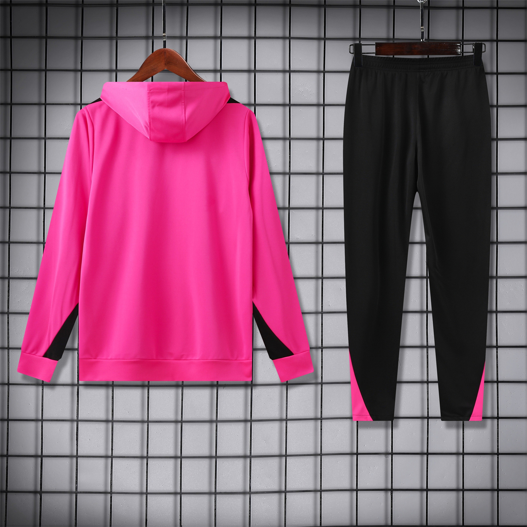 C.H.E.L.S.E.A 24-25 Training Hoodie Set - Pink Hoodie and Black Pants - UnitedFutballJersey