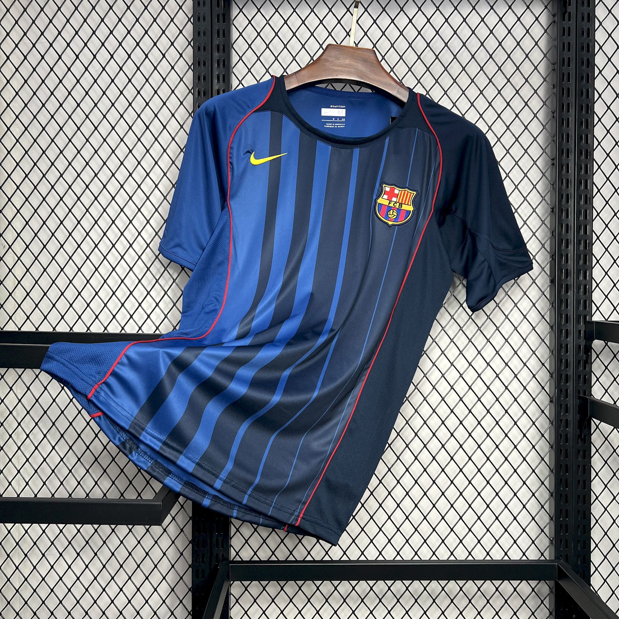 B.A.R.S.A Retro 04-05 Away Jersey - UnitedFutballJersey