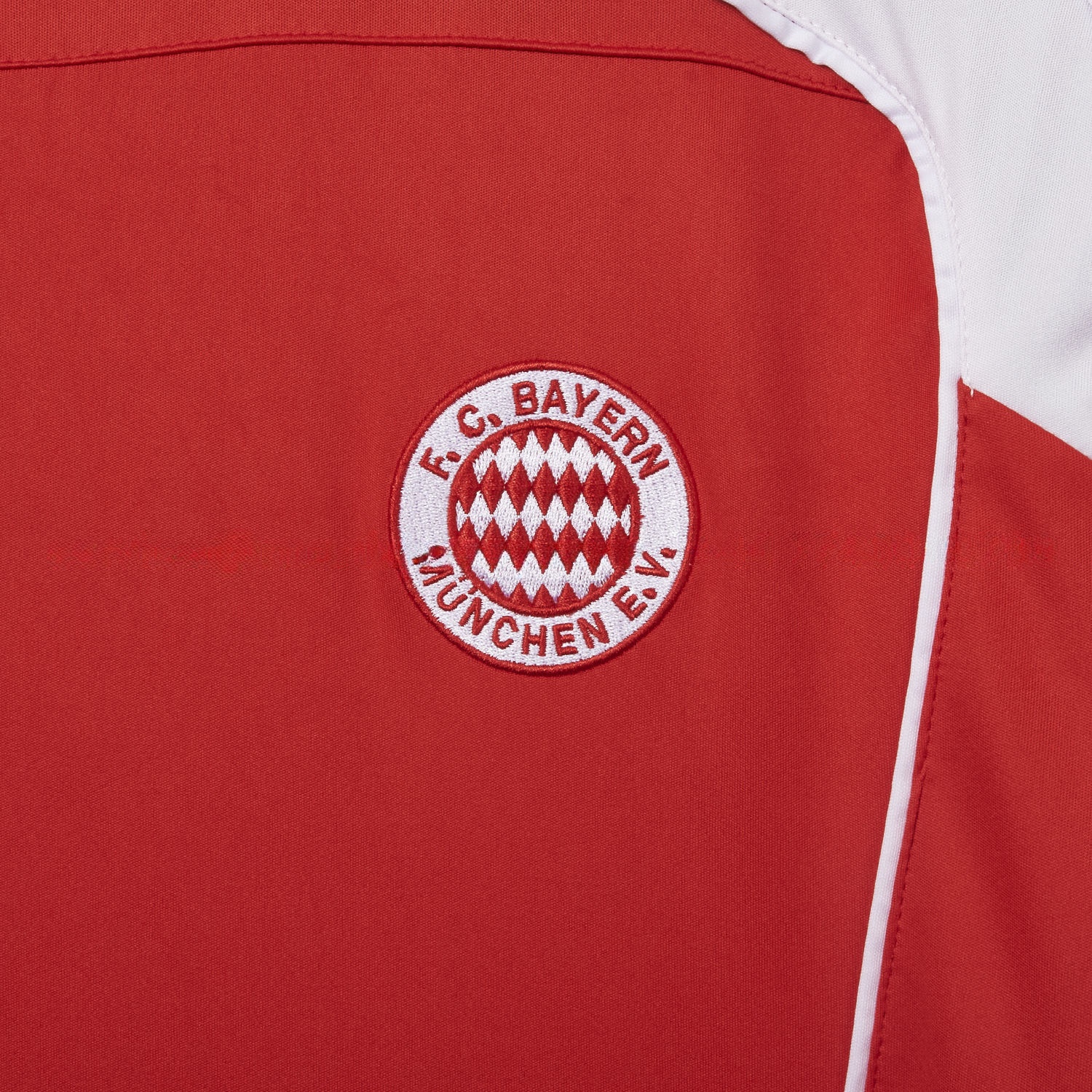 Bayern Munich 25-26 Red Urban Purist T-Shirt - Fans Version - UnitedFutballJersey
