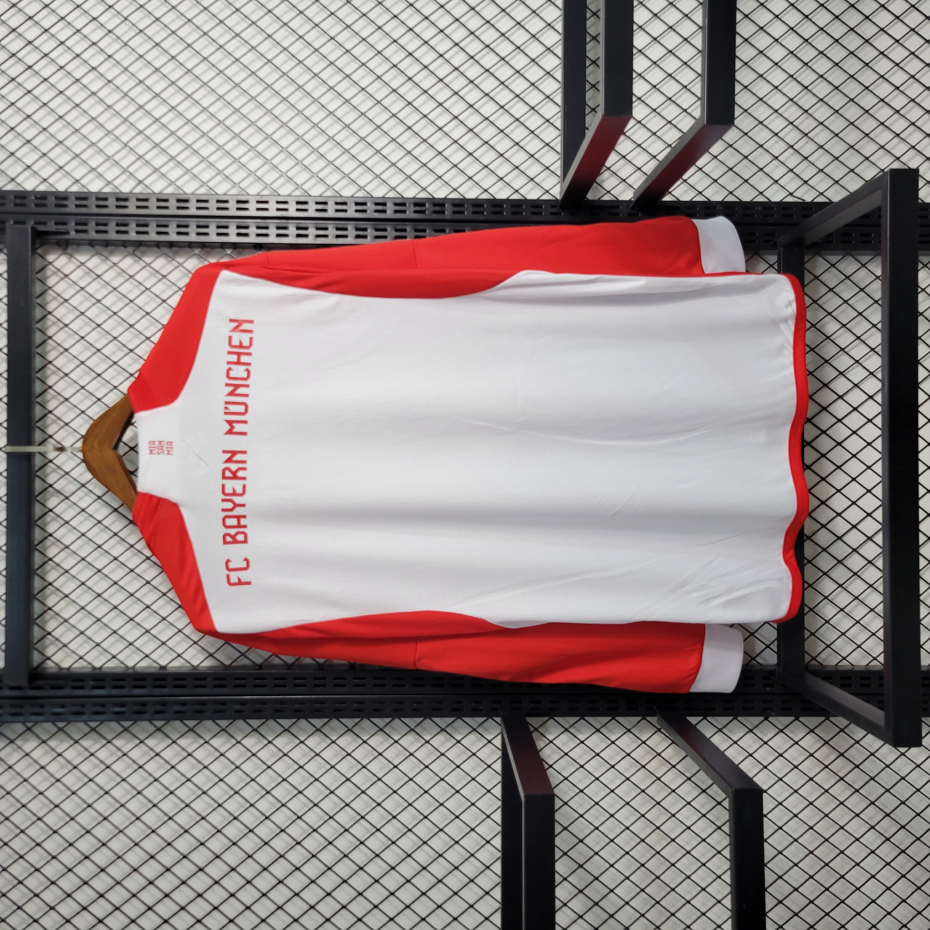 Bayern Munich 23-24 Home Long Sleeve Jersey - Fans Version - UnitedFutballJersey