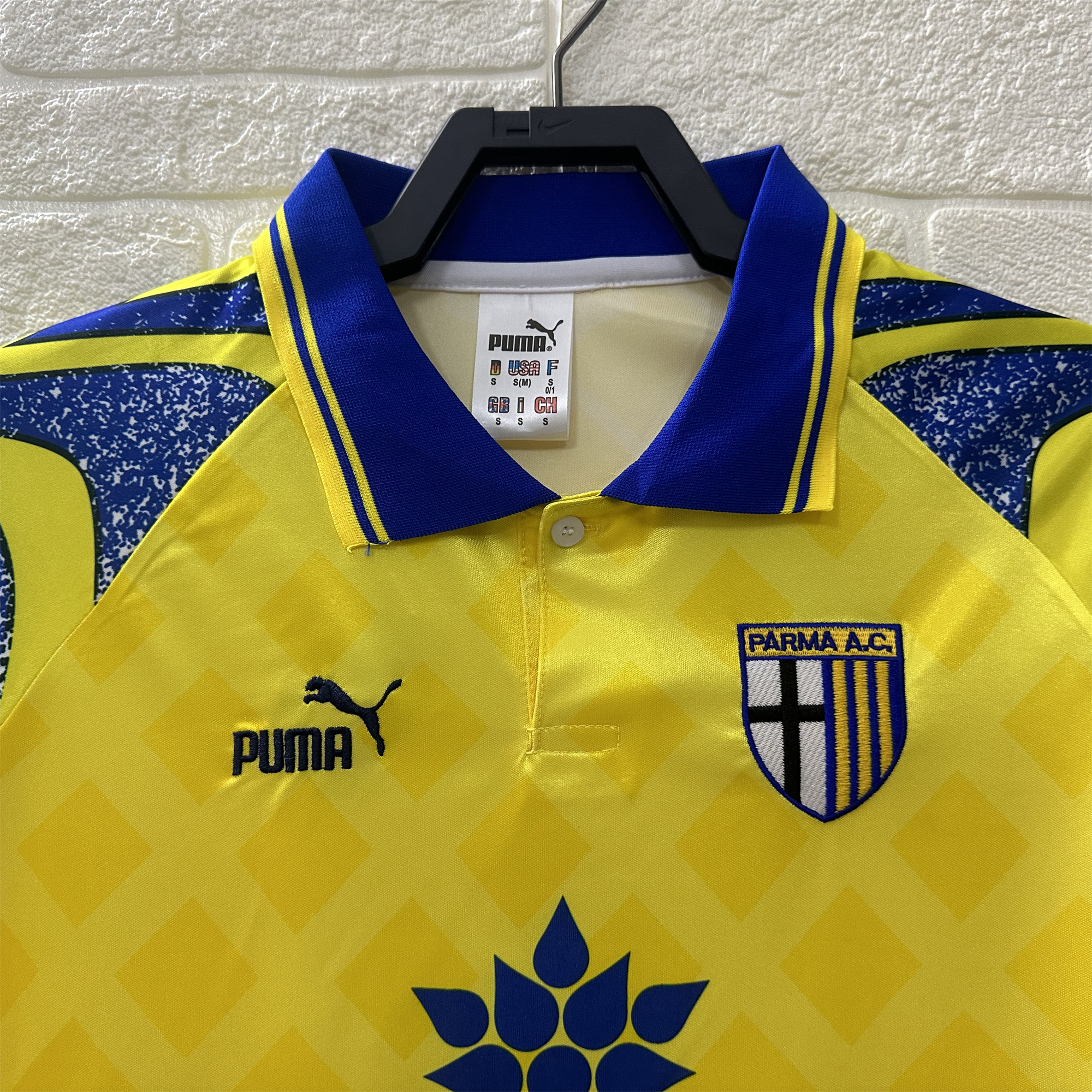 Retro Parma 1995-97 Away Jersey - Fans Version - UnitedFutballJersey