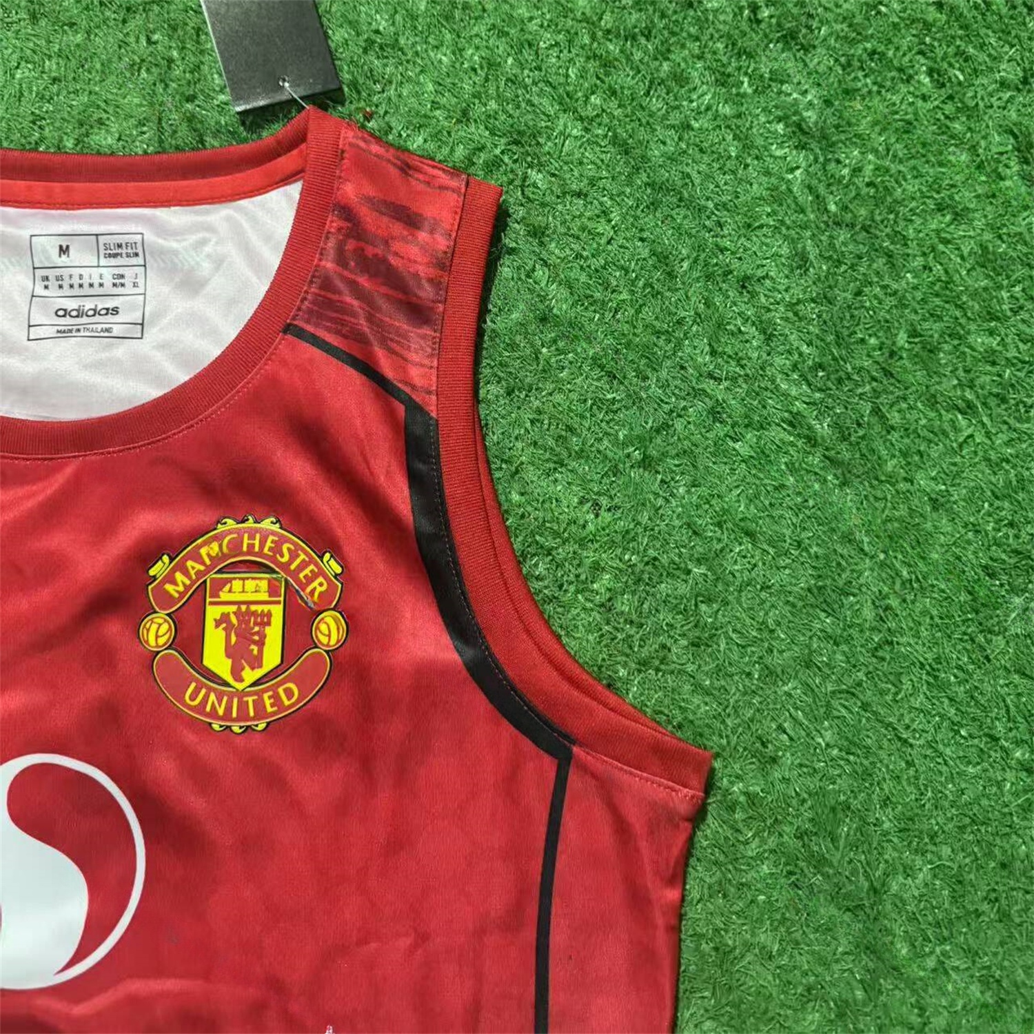 Women's Manchester United 25-26 Home Yoga Vest - UnitedFutballJersey