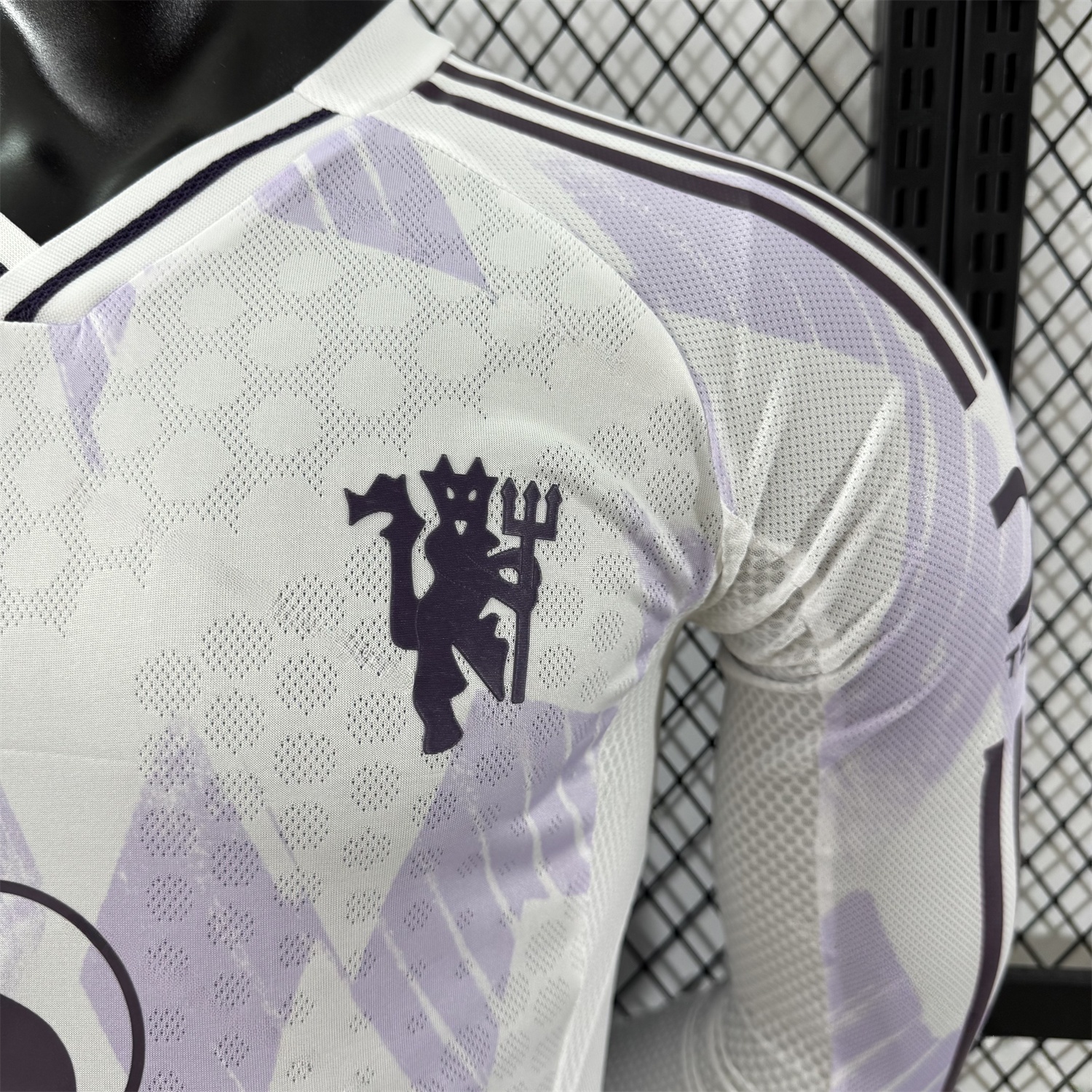 Manchester United 25-26 Away Long Sleeves Jersey - Player Version - UnitedFutballJersey