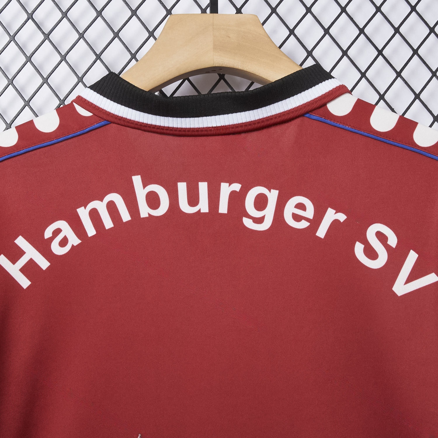 Retro Hamburger SV 1999-00 Third Red Jersey - UnitedFutballJersey