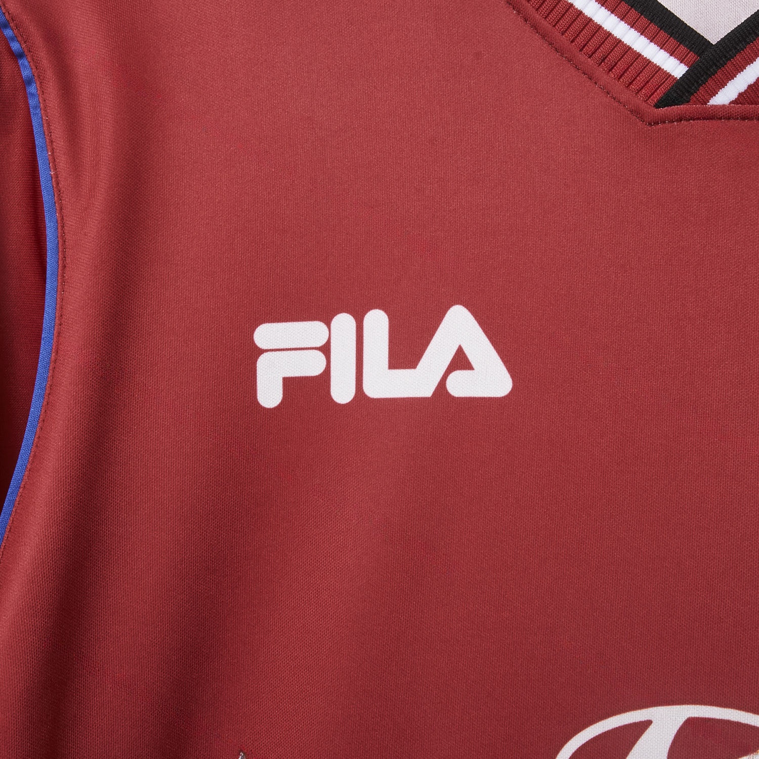 Retro Hamburger SV 1999-00 Third Red Jersey - UnitedFutballJersey