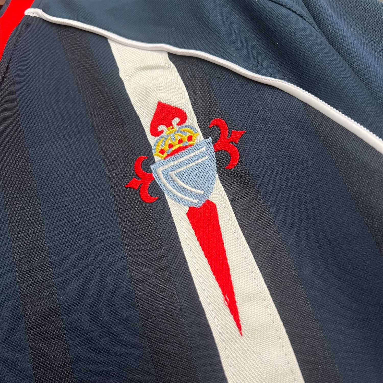 Retro Celta Vigo 2001-03 Third Jersey - UnitedFutballJersey