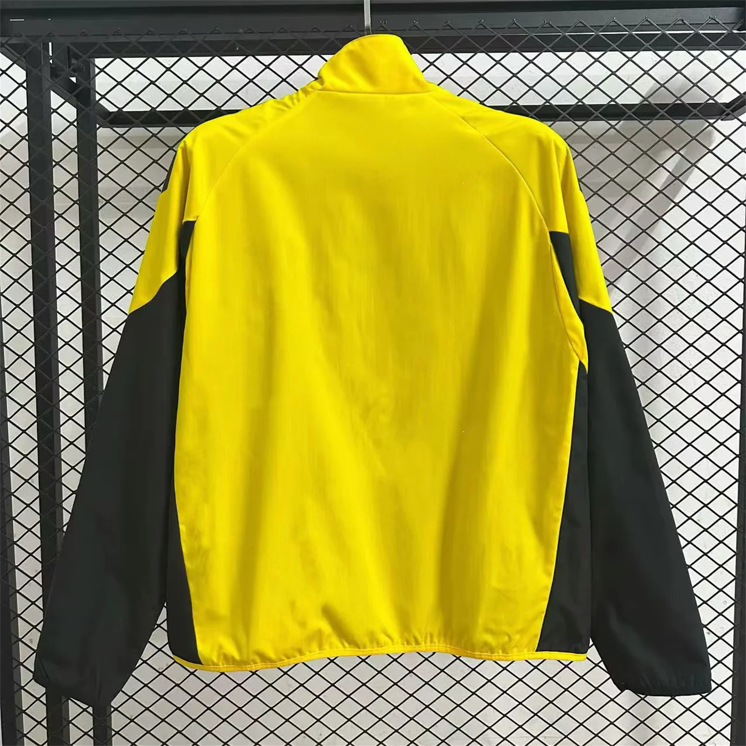 Fenerbahce 25-26 Throwback Windbreaker Jacket - Yellow - UnitedFutballJersey