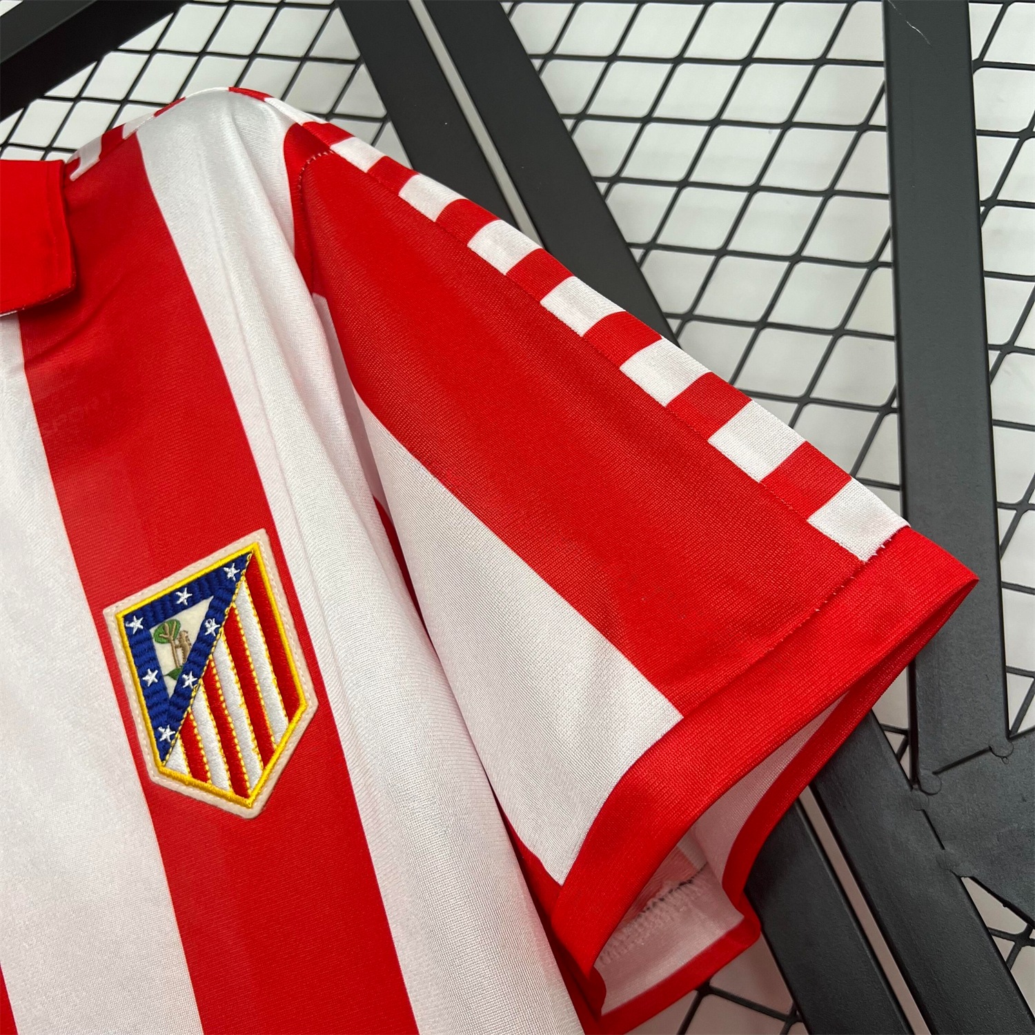 Retro Atletico Madrid 1982-83 Home Jersey - UnitedFutballJersey