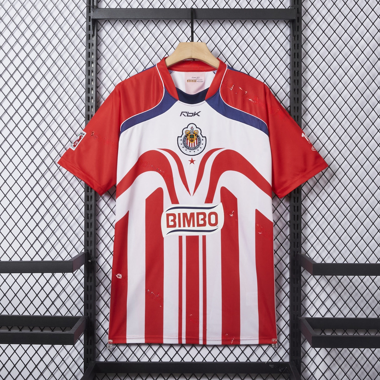 Retro Chivas de Guadalajara 2006-07 Centennial Edition Jersey - UnitedFutballJersey
