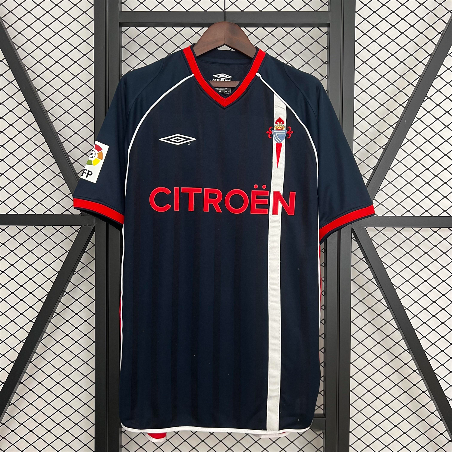 Retro Celta Vigo 2001-03 Third Jersey - UnitedFutballJersey
