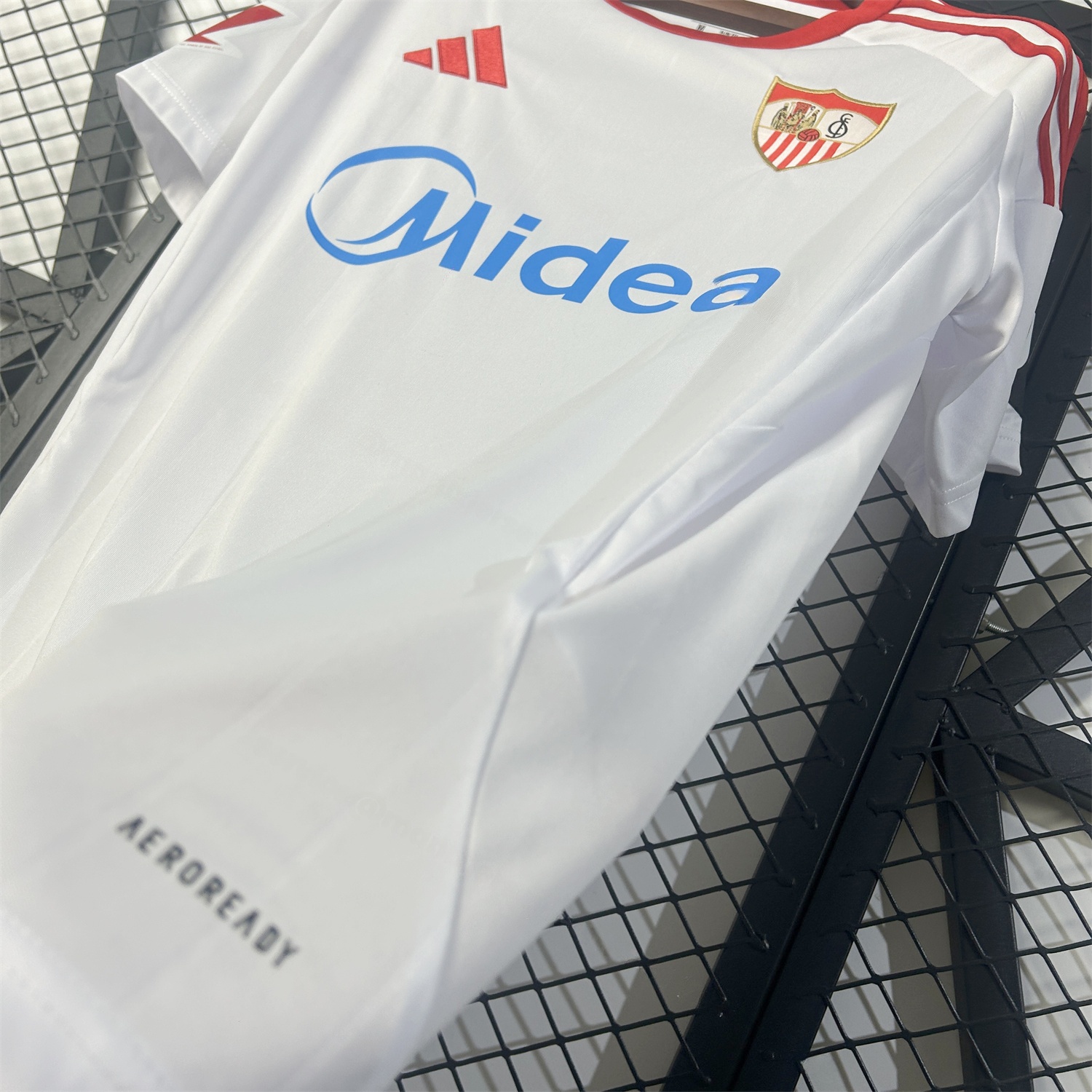 Sevilla 25-26 Home White Jersey - Fans Version - UnitedFutballJersey