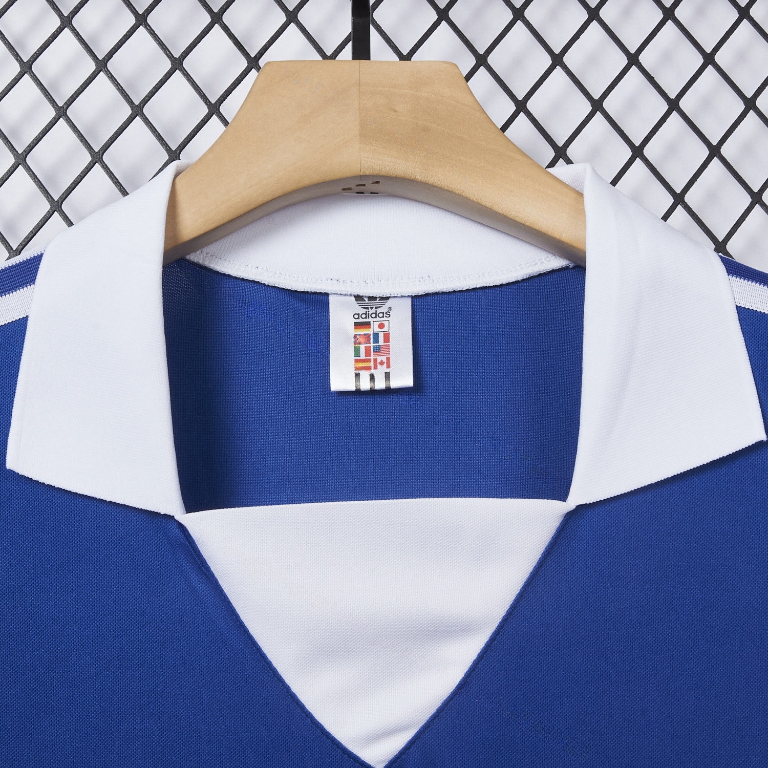 Retro Hamburger SV 1979 Away Blue Jersey - UnitedFutballJersey