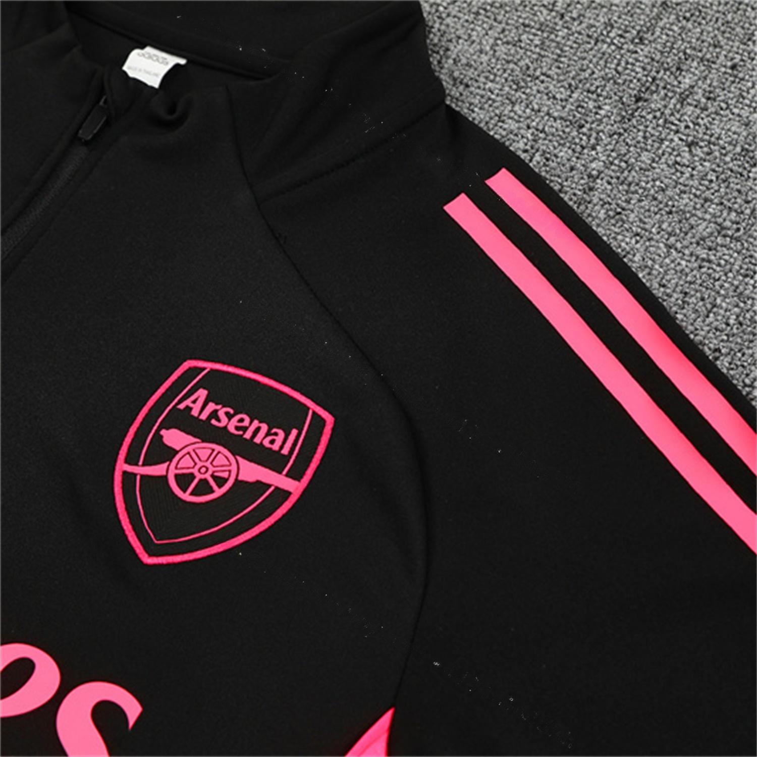 Arsenal 25-26 Long Sleeve Training Set - Pink Logo Black Top & Black Pants - UnitedFutballJersey
