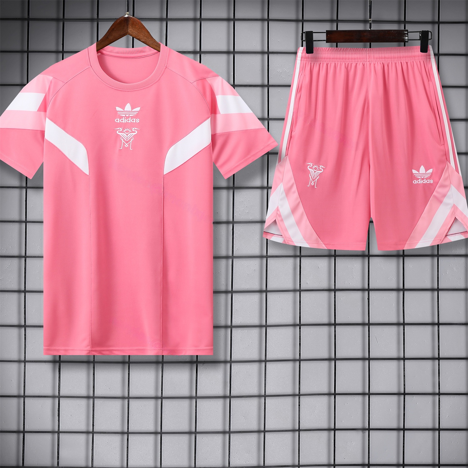 INT M.A.M 25-26 Short-Sleeve Training Set - Pink Top & Pink Shorts - UnitedFutballJersey