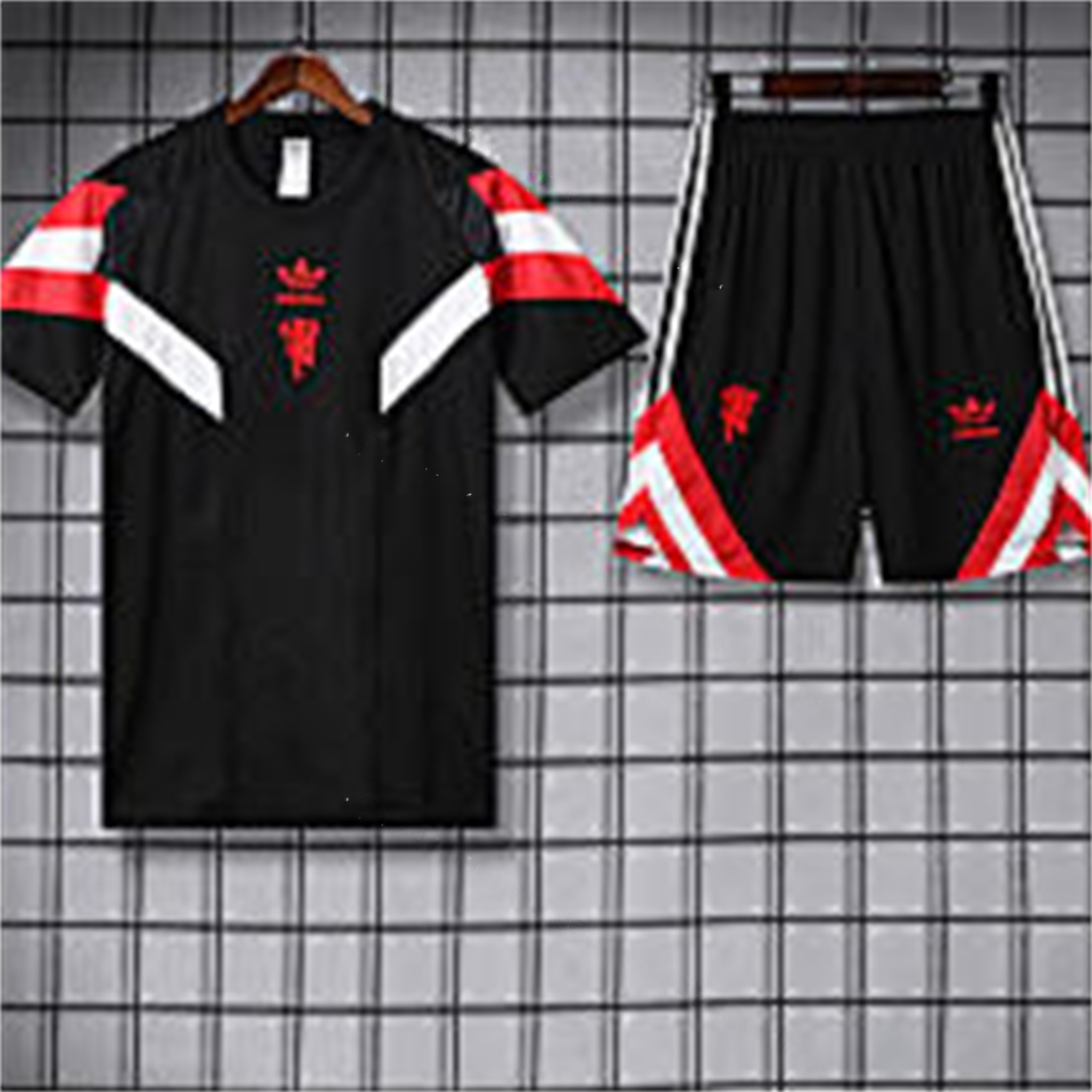 Manchester United 25-26 Short-Sleeve Training Set - Red Devil Black Top & Black Shorts - UnitedFutballJersey