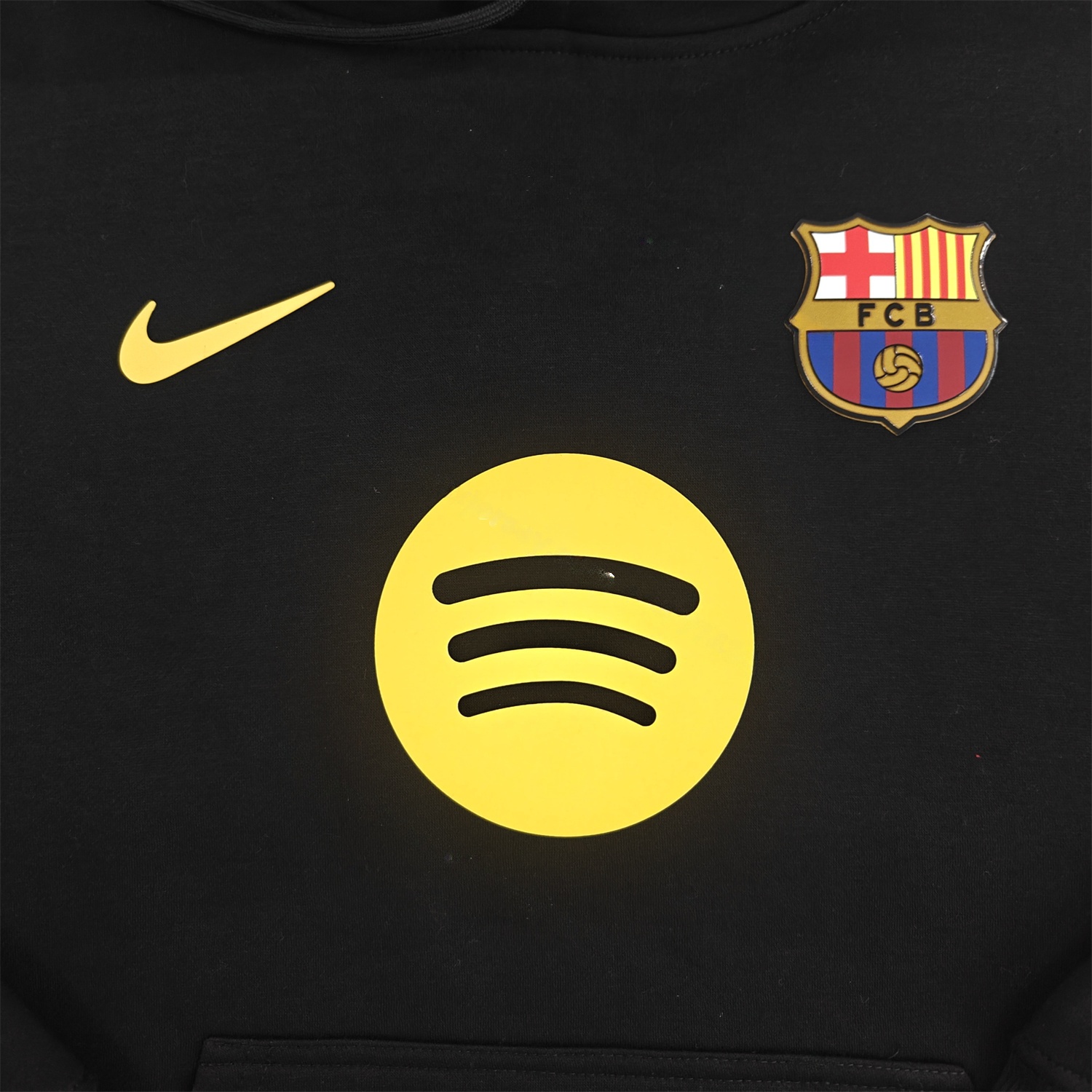 Barcelona 25-26 Big Logo Unisex Pullover Hoodie - UnitedFutballJersey