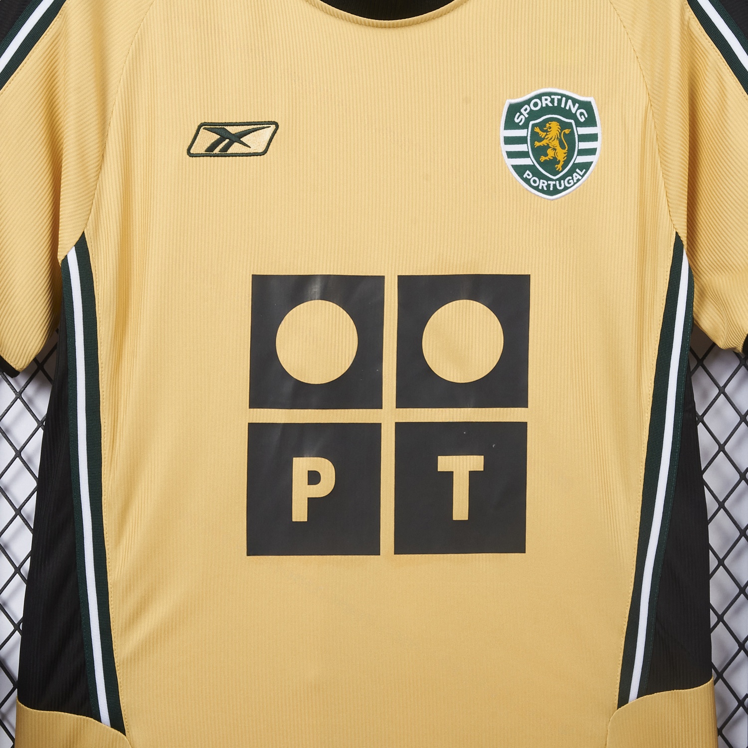 Retro Sporting CP 03-04 Away Jersey - UnitedFutballJersey