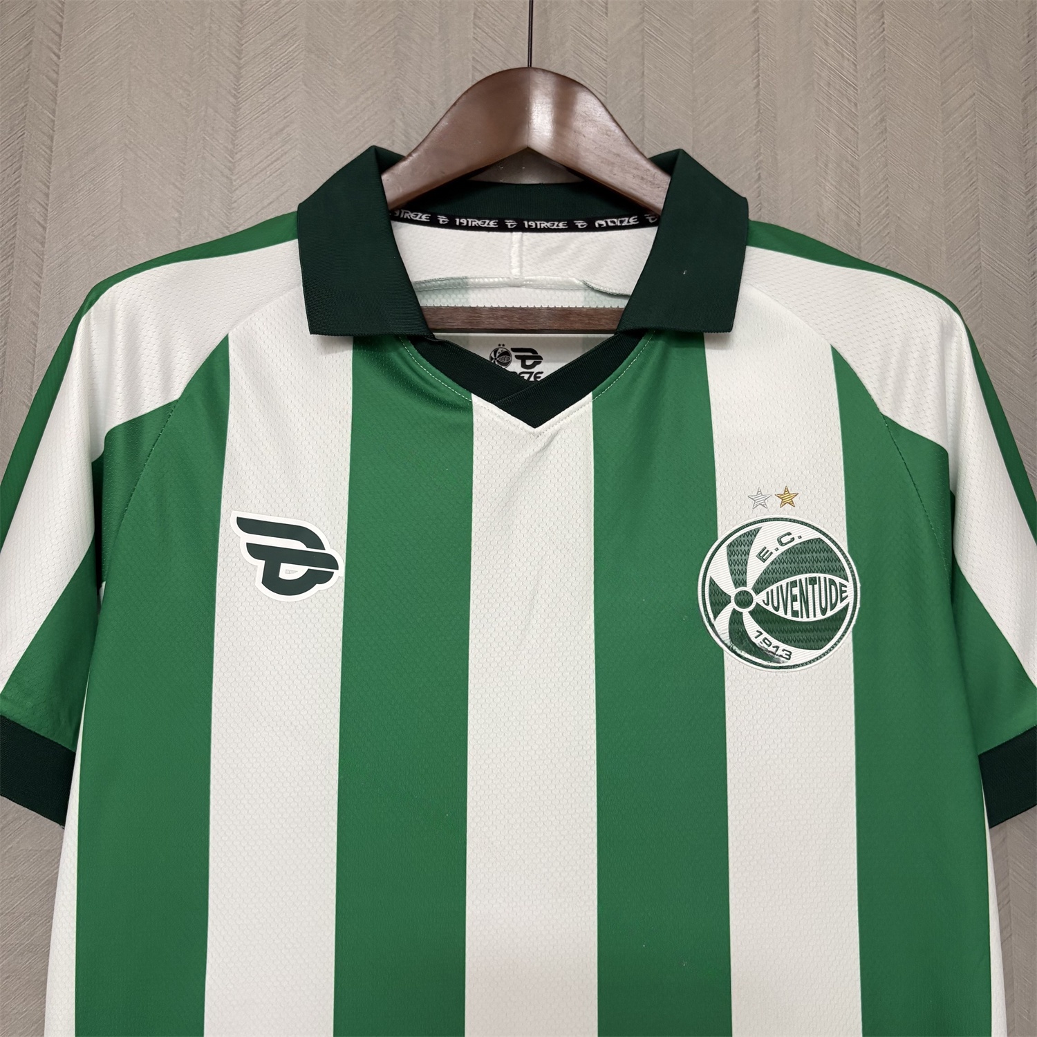 EC Juventude 25-26 Home Unsponsored Green And White Jersey - Fans Version - UnitedFutballJersey