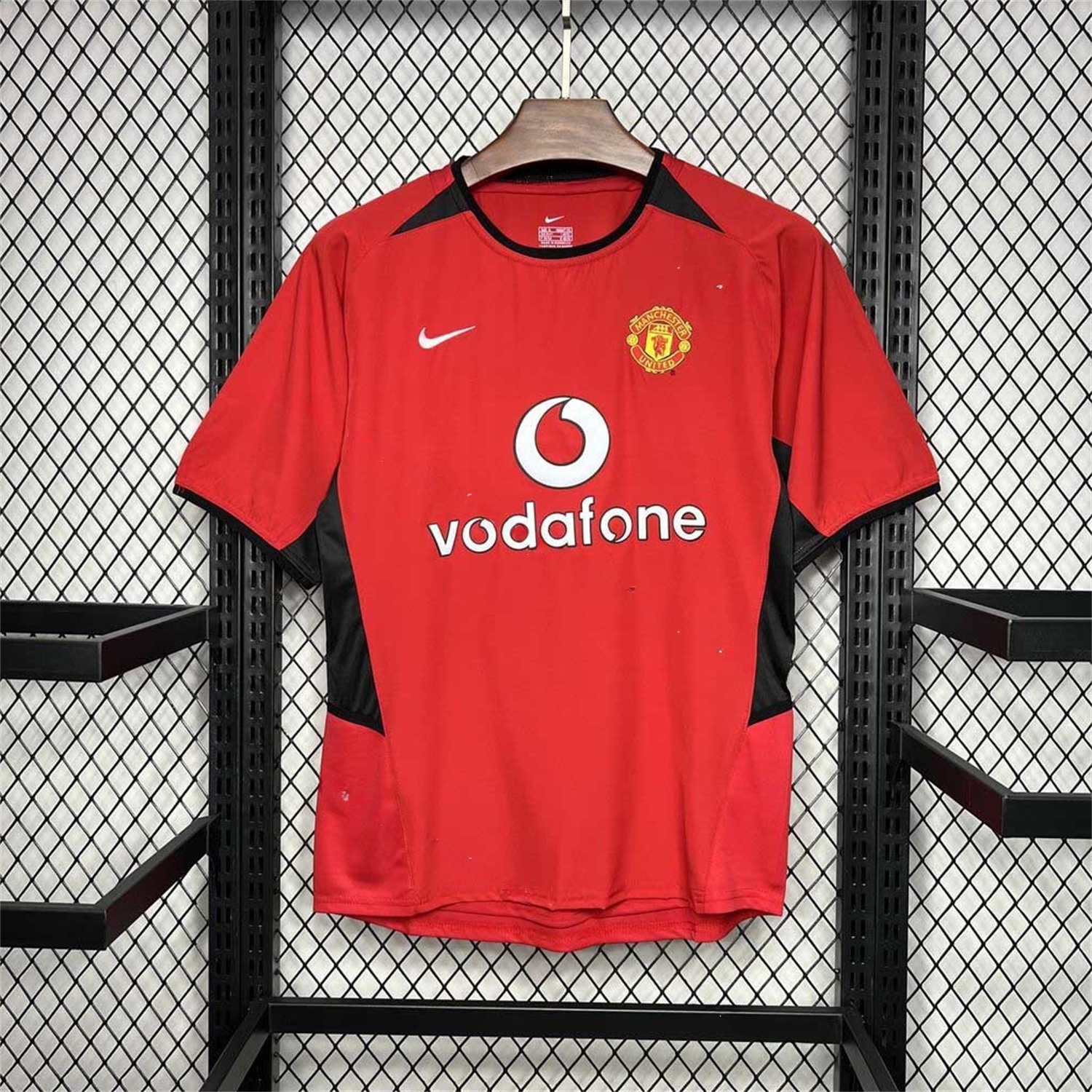 Retro Manchester United 03-04 Home Jersey - UnitedFutballJersey