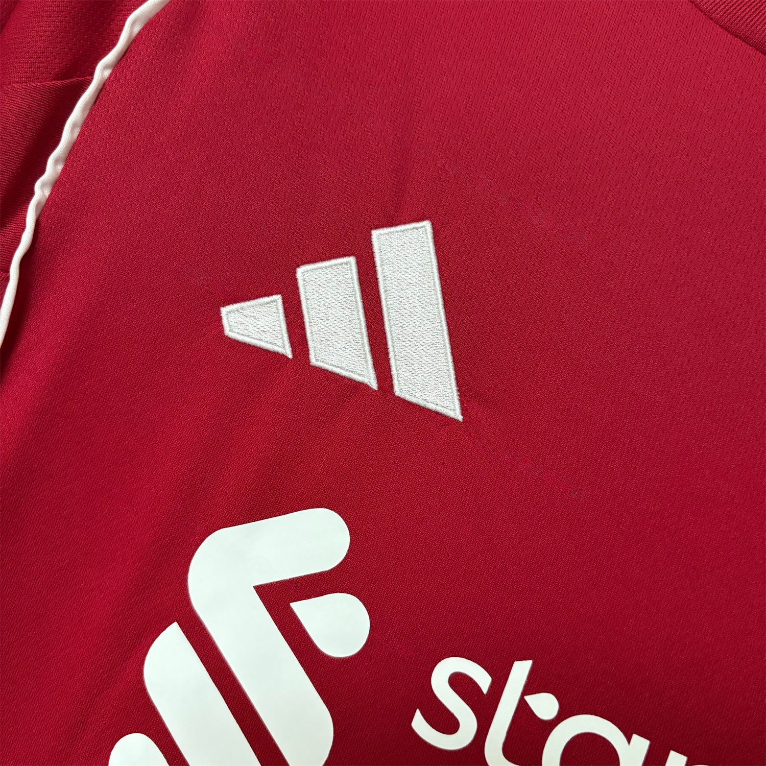 Liver.pool 25-26 Home Long Sleeves Jersey - Fans Version - UnitedFutballJersey