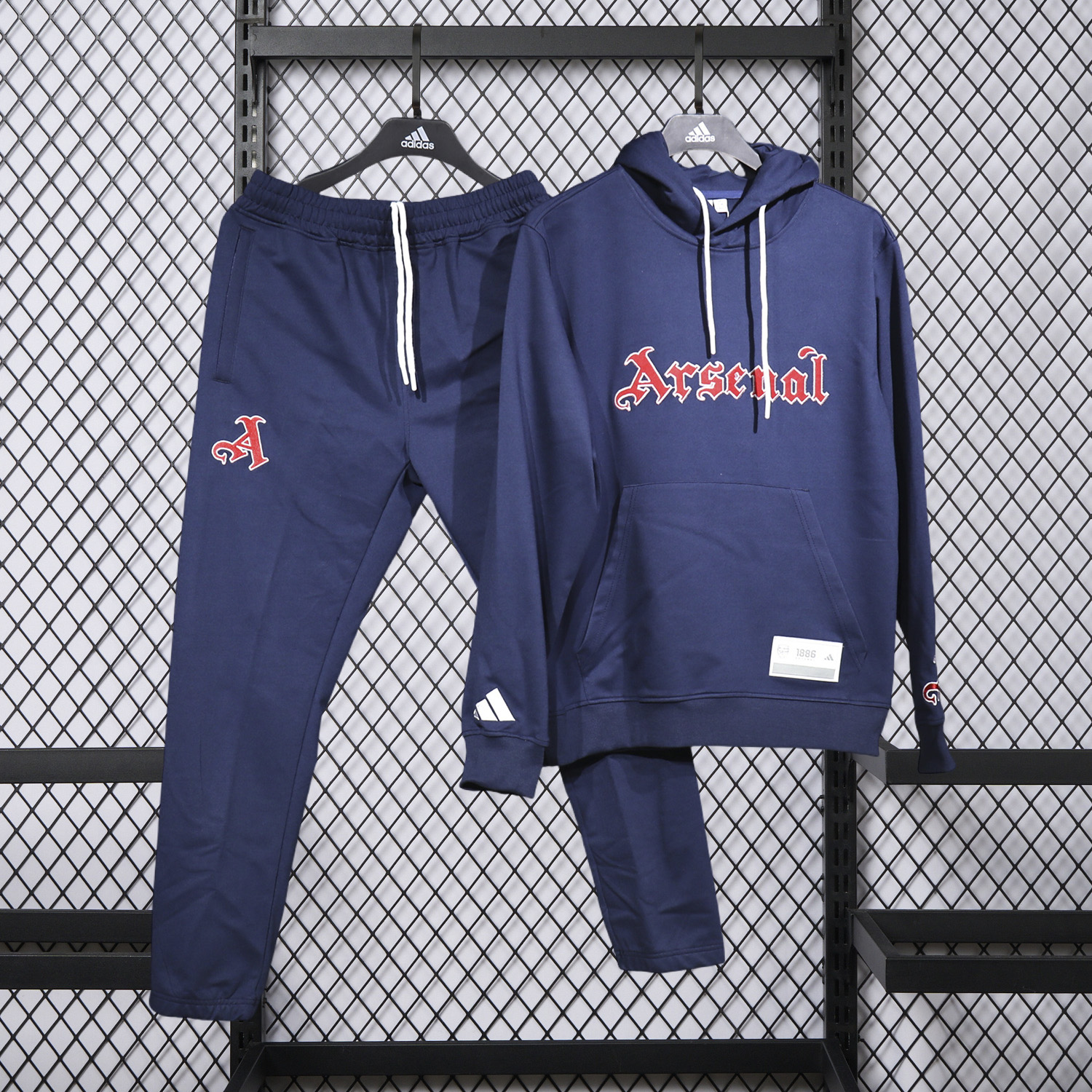 Arsenal 25-26 Pure Color Training Hoodie Set - Deep Blue Hoodie and Deep Blue Pants - UnitedFutballJersey