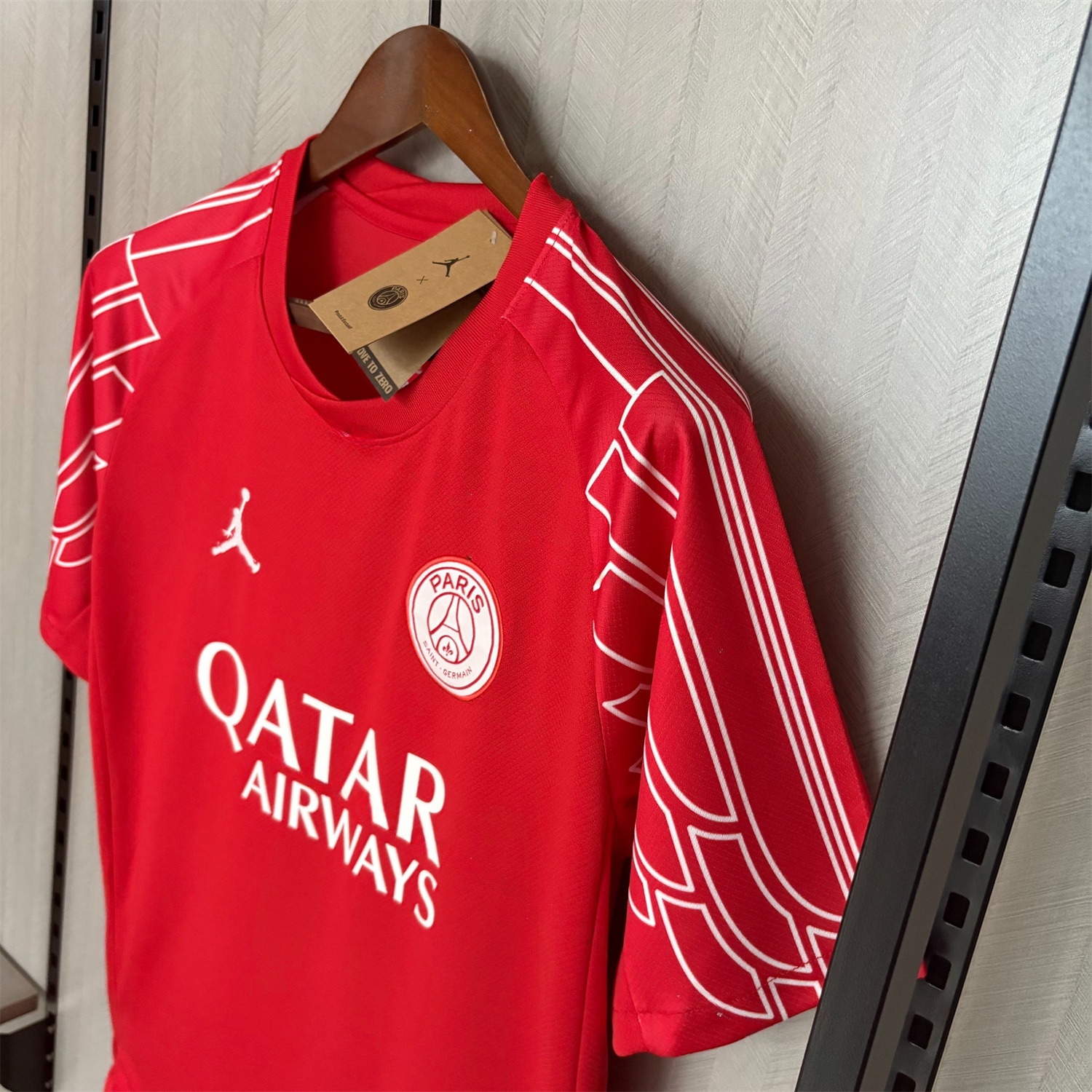 Paris Saint-Germain PSG 25-26 Red Training Jersey - Fans Version - UnitedFutballJersey