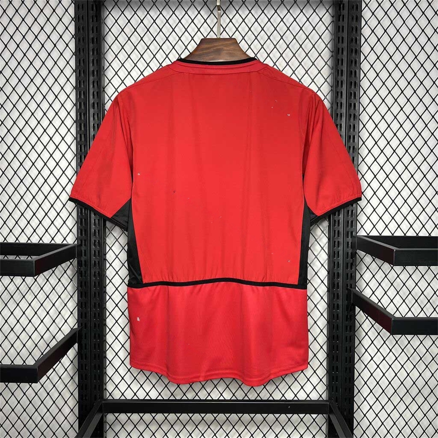 Retro Manchester United 03-04 Home Jersey - UnitedFutballJersey