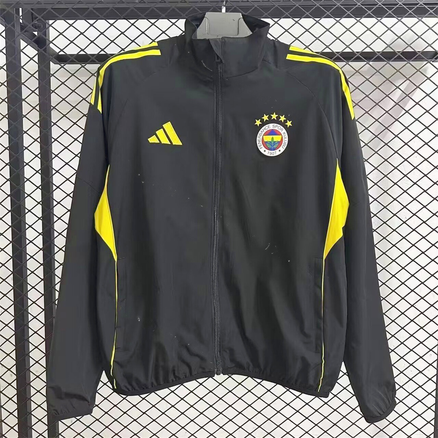 Fenerbahce 25-26 Windbreaker Jacket - Black - UnitedFutballJersey
