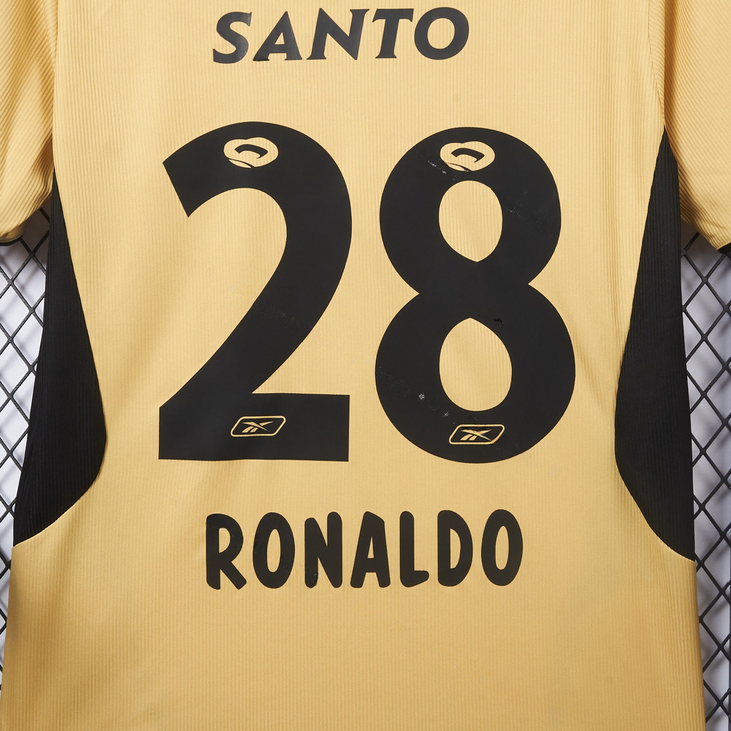 Retro Sporting CP 03-04 Away Jersey - UnitedFutballJersey