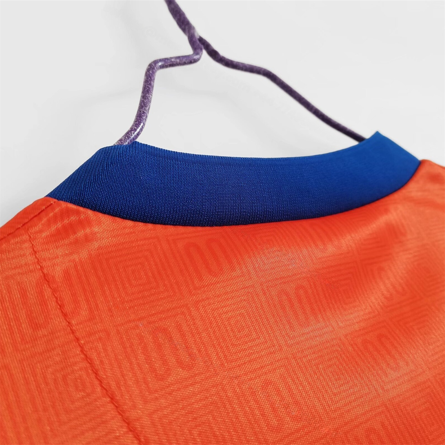 Retro Barcelona 1991-92 Away Orange Jersey - UnitedFutballJersey