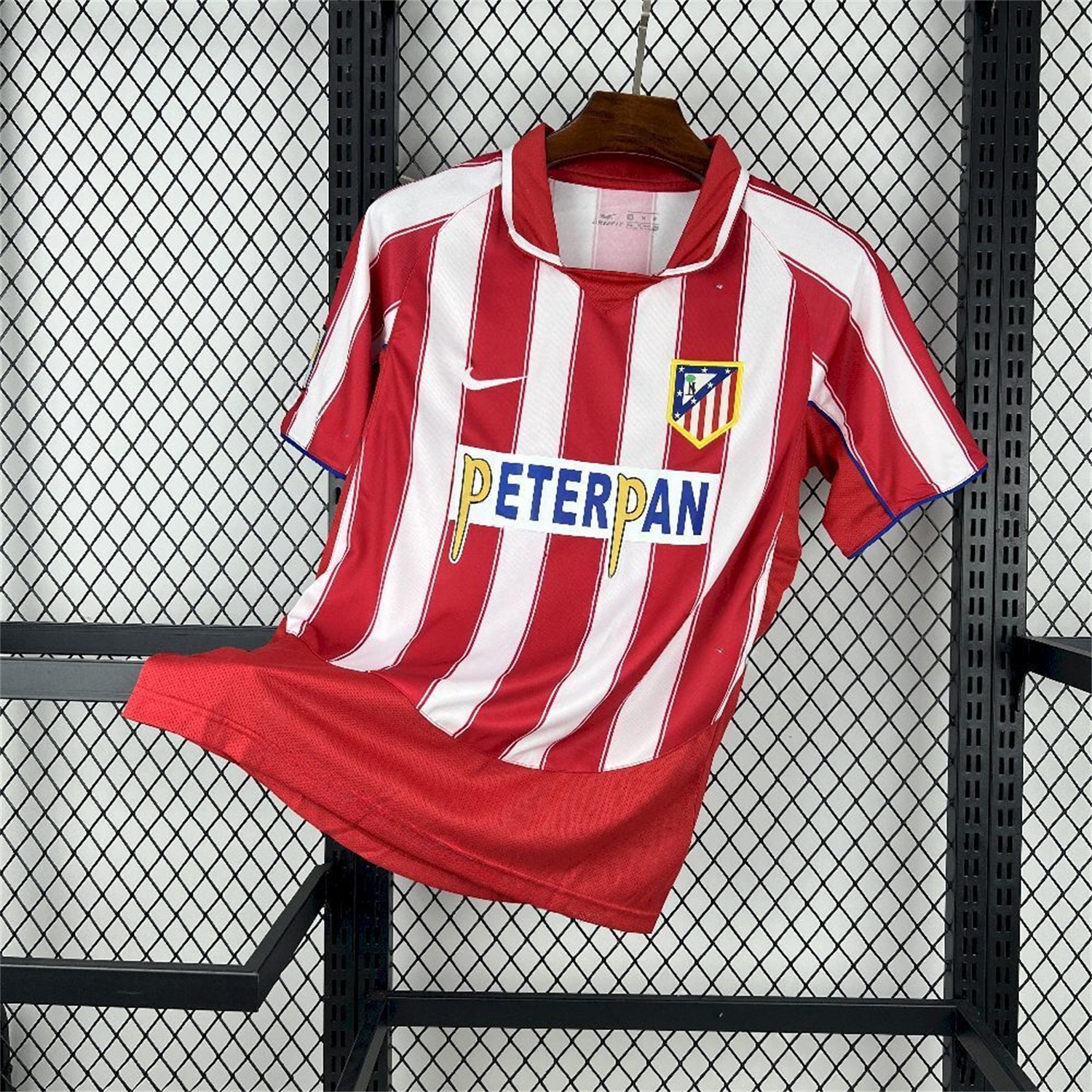 Retro Atletico Madrid 2003-04 Home Jersey - UnitedFutballJersey