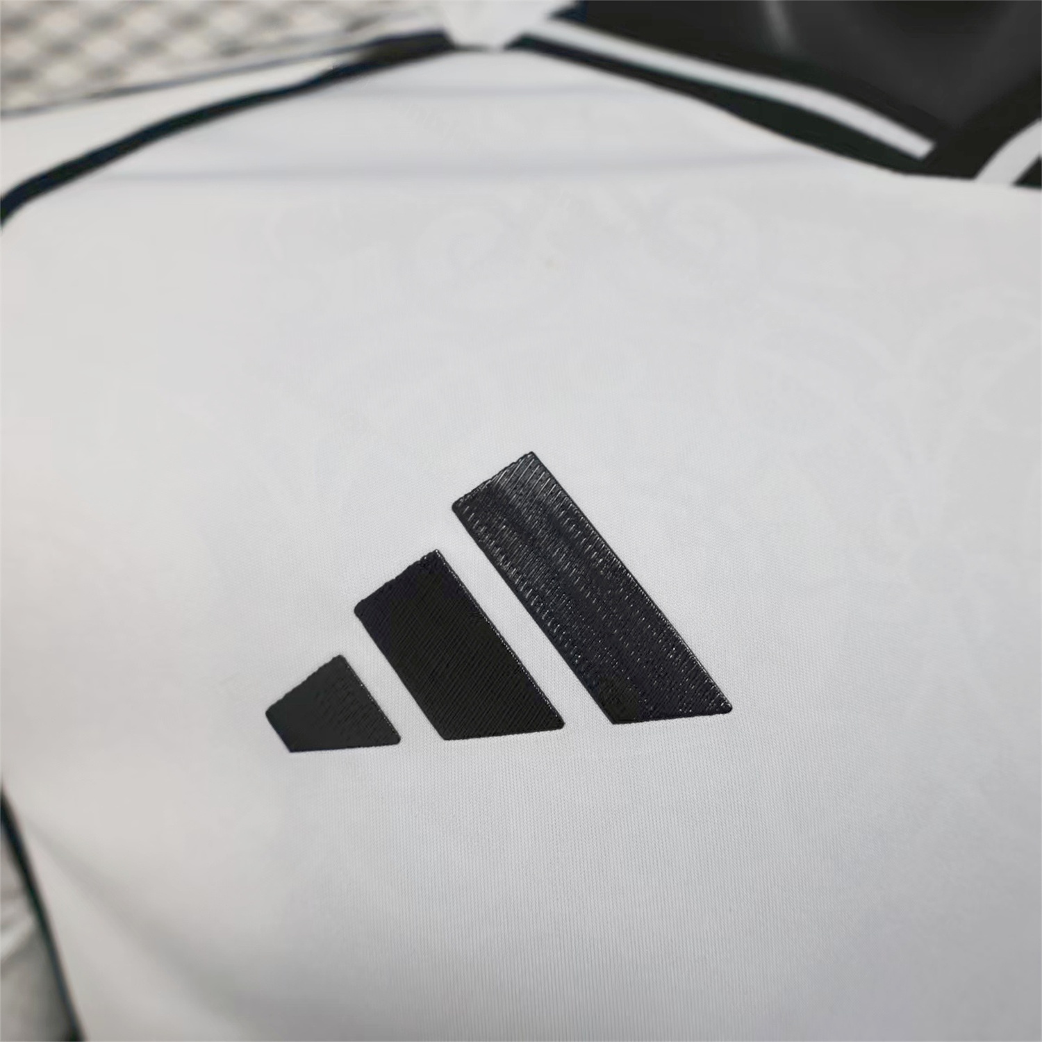 Fulham 25-26 Home Jersey - Player Version - UnitedFutballJersey