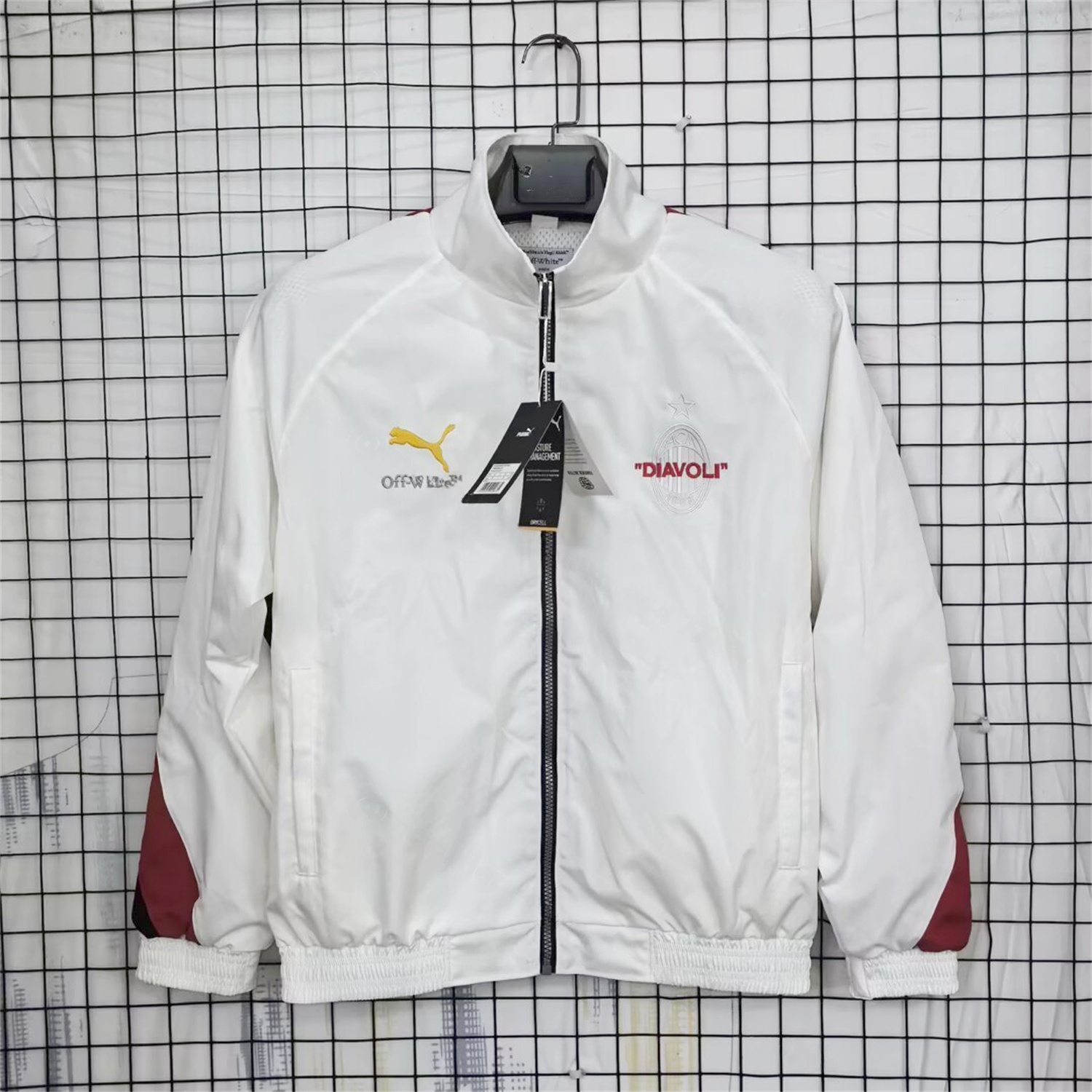 AC Milan 25-26 Windbreaker Jacket - White And Red - UnitedFutballJersey